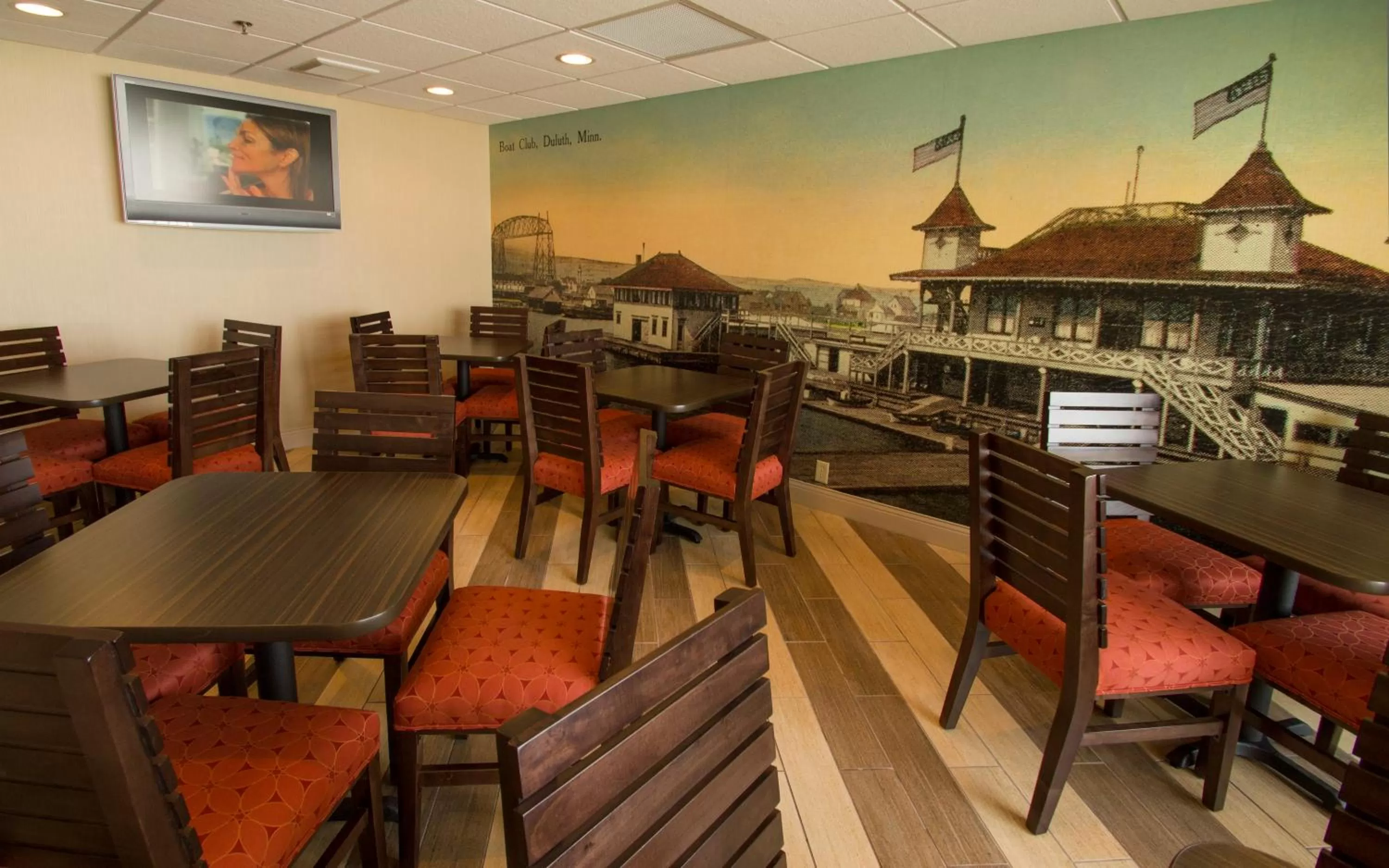 TV and multimedia, Restaurant/Places to Eat in The Inn on Lake Superior