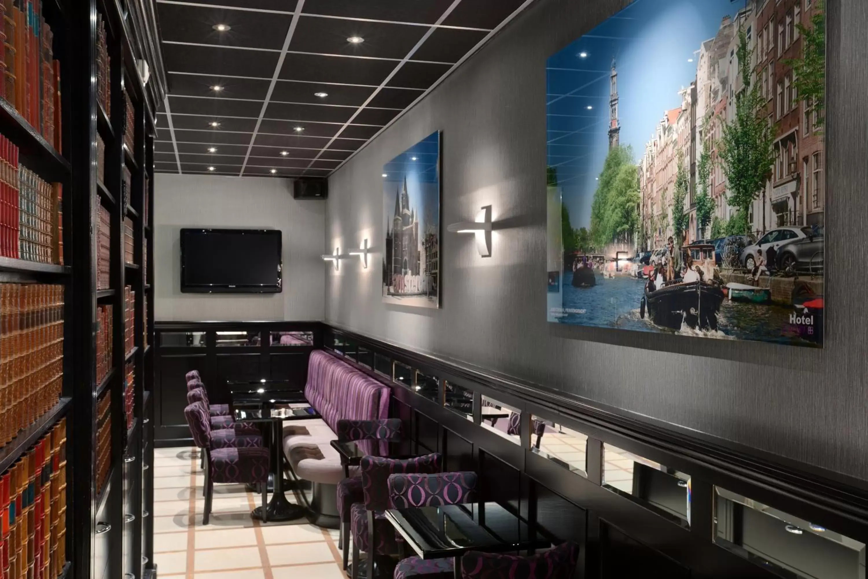 Restaurant/places to eat in Hotel Luxer Restaurant/places to eat in Hotel Luxer