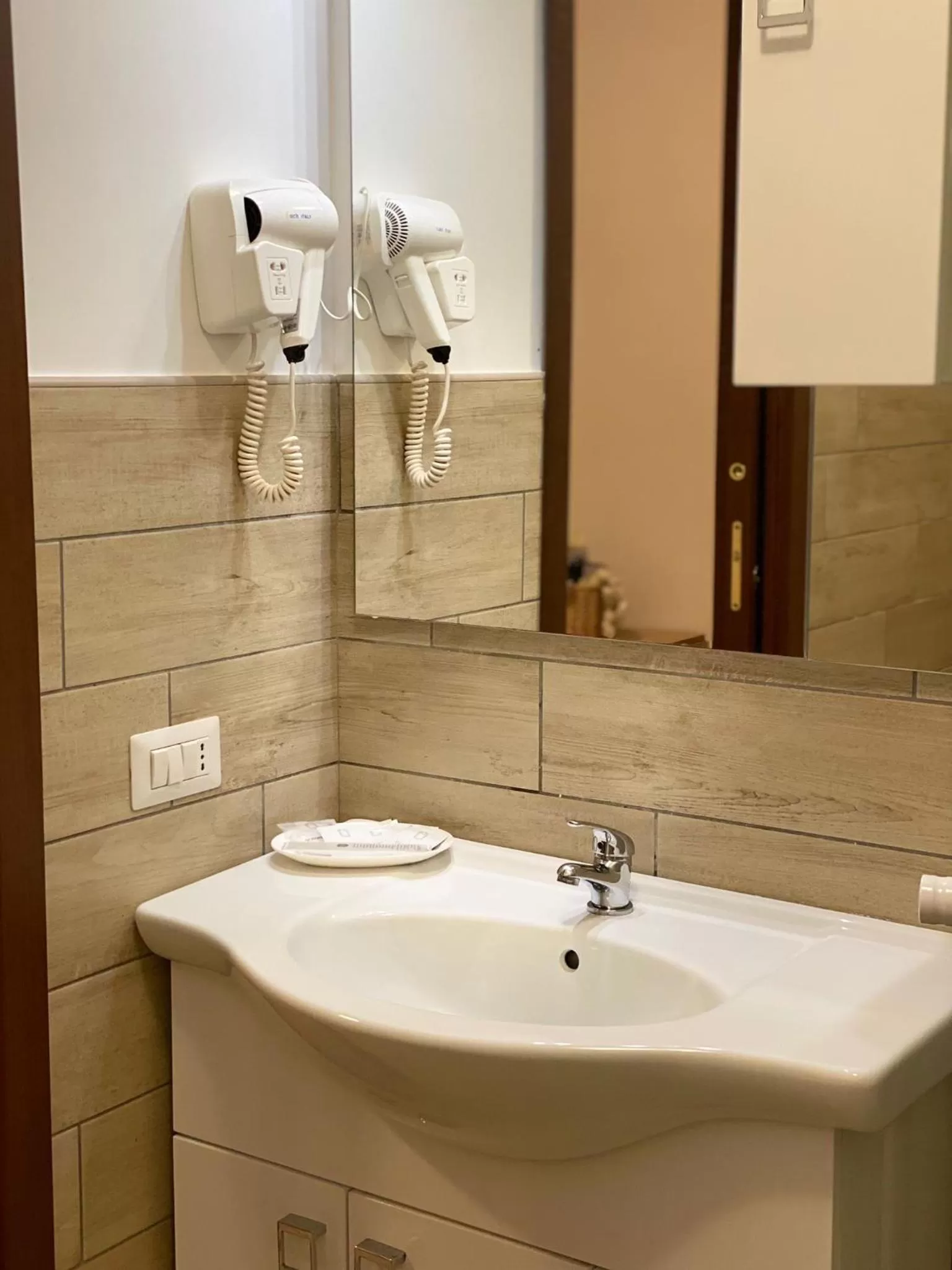 Bathroom in Museum Inn Napoli