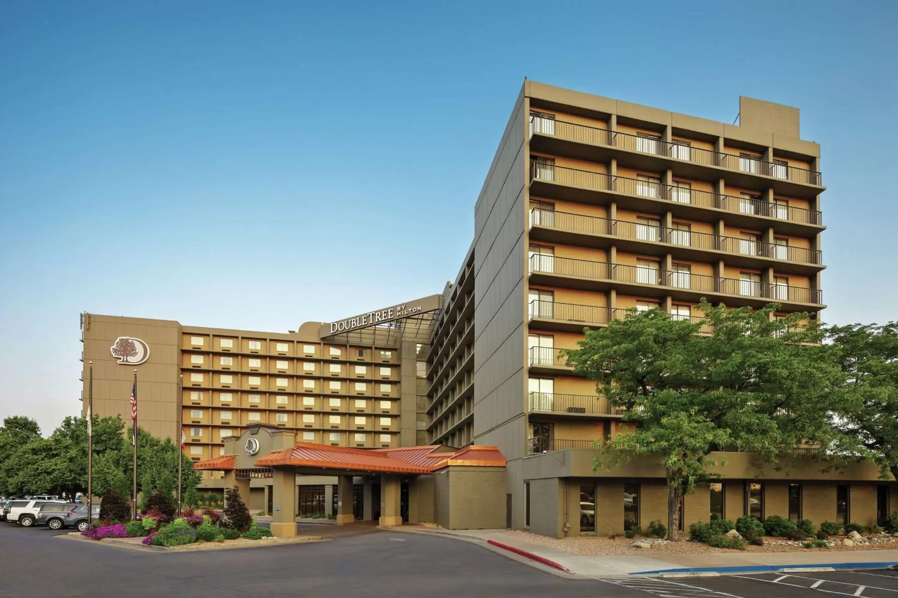 Property Building in DoubleTree by Hilton Hotel Denver