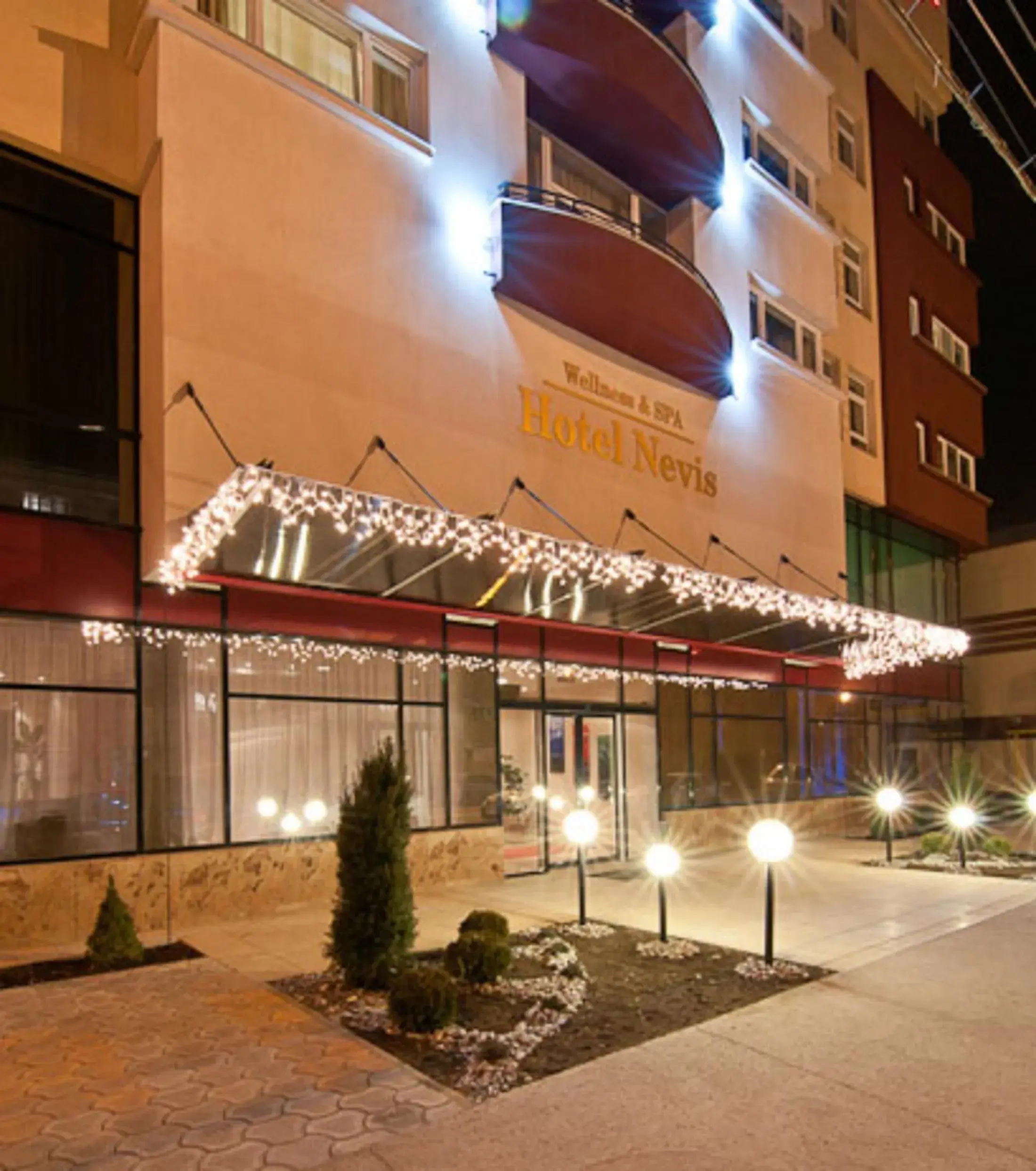 Facade/entrance, Property Building in Hotel Nevis Wellness & SPA