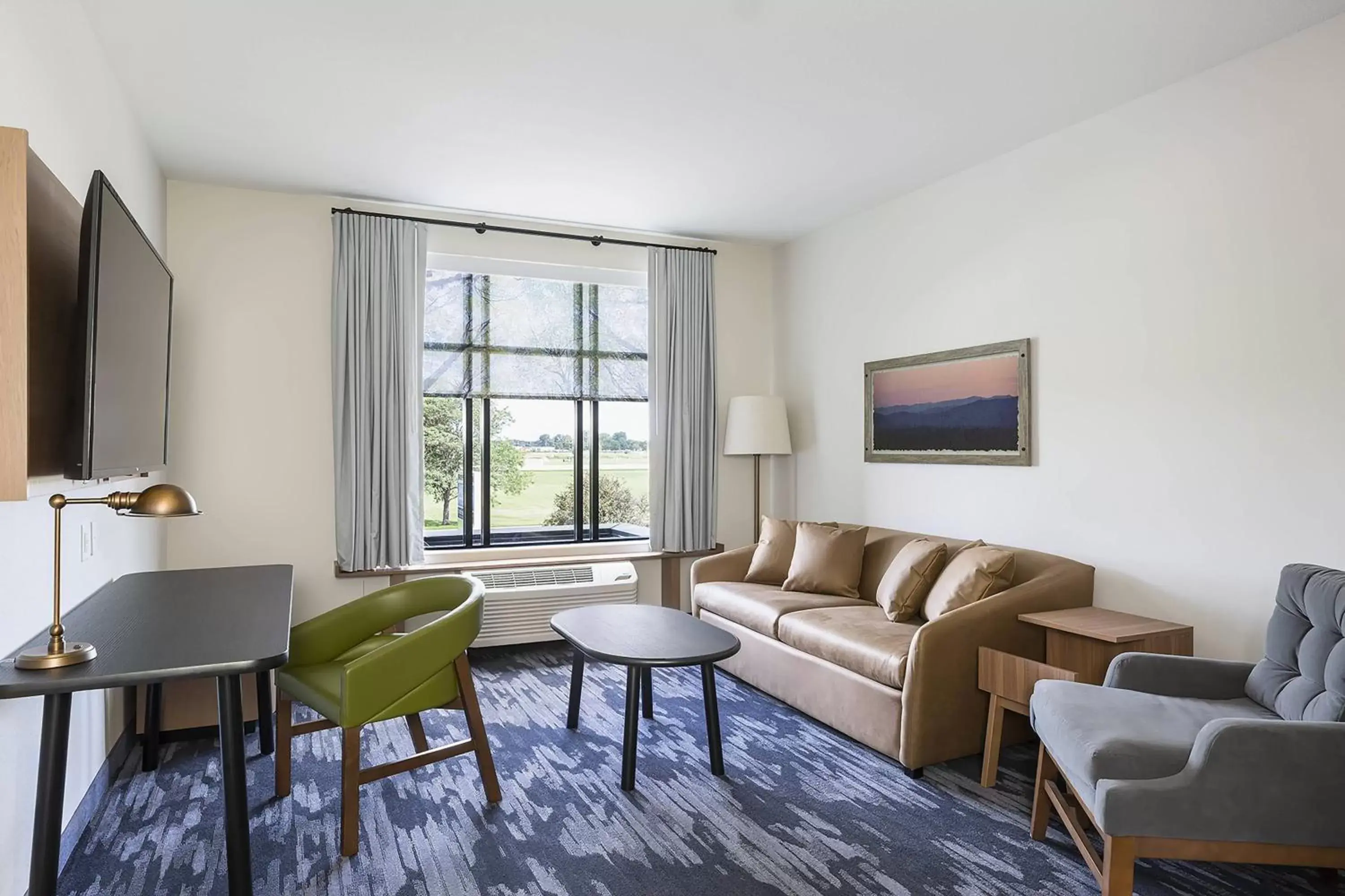 Photo of the whole room, Seating Area in Fairfield Inn & Suites by Marriott Minneapolis North/Blaine