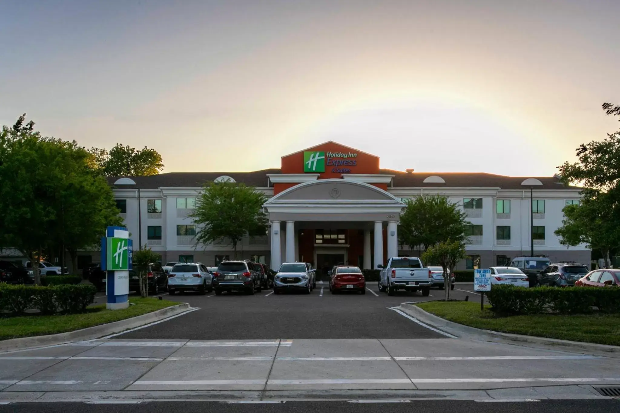 Property Building in Holiday Inn Express Hotel & Suites Jacksonville - Mayport / Beach, an IHG Hotel