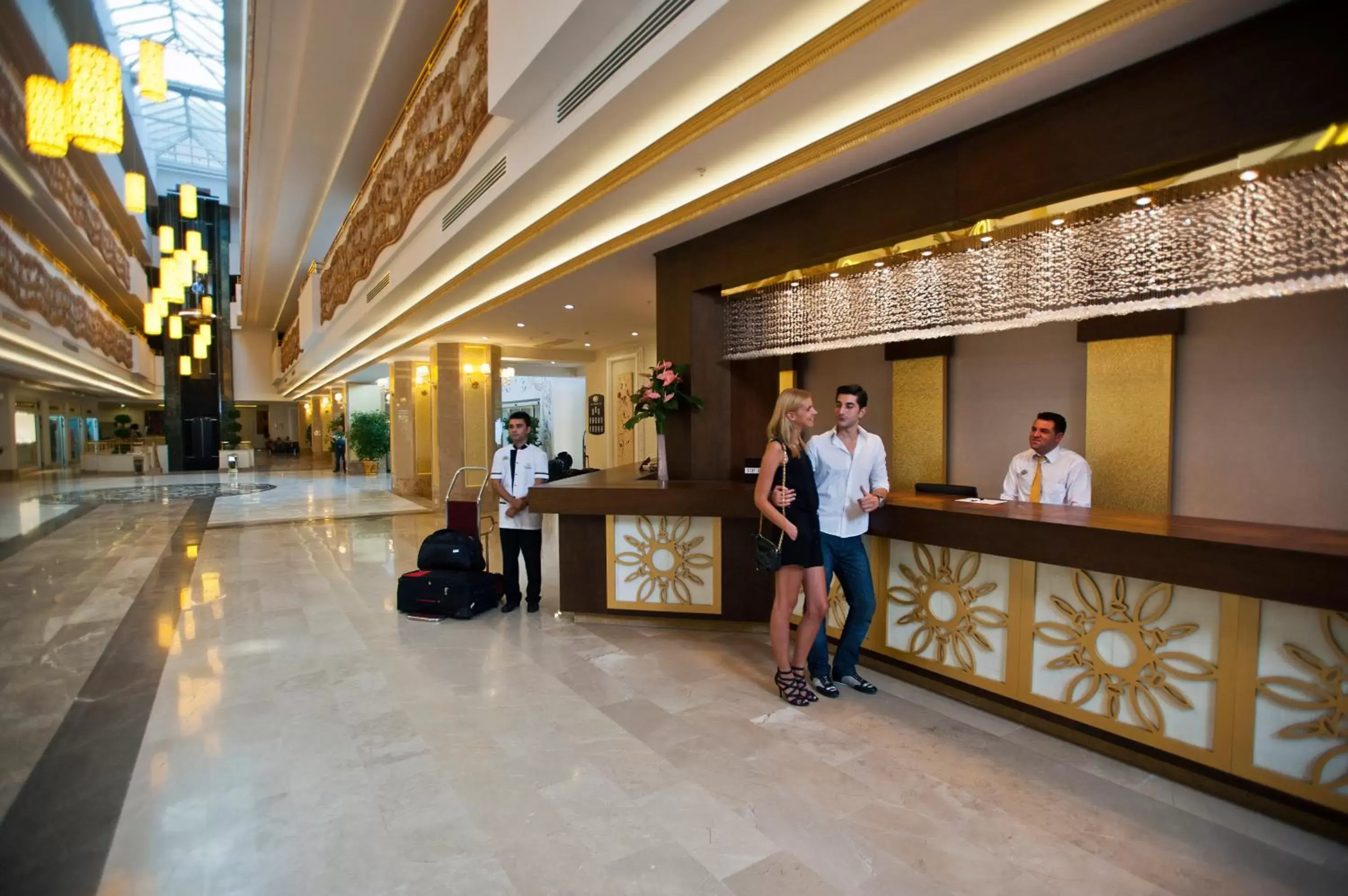 People, Lobby/Reception in Crystal Tat Beach Golf Resort & Spa - Ultimate All Inclusive