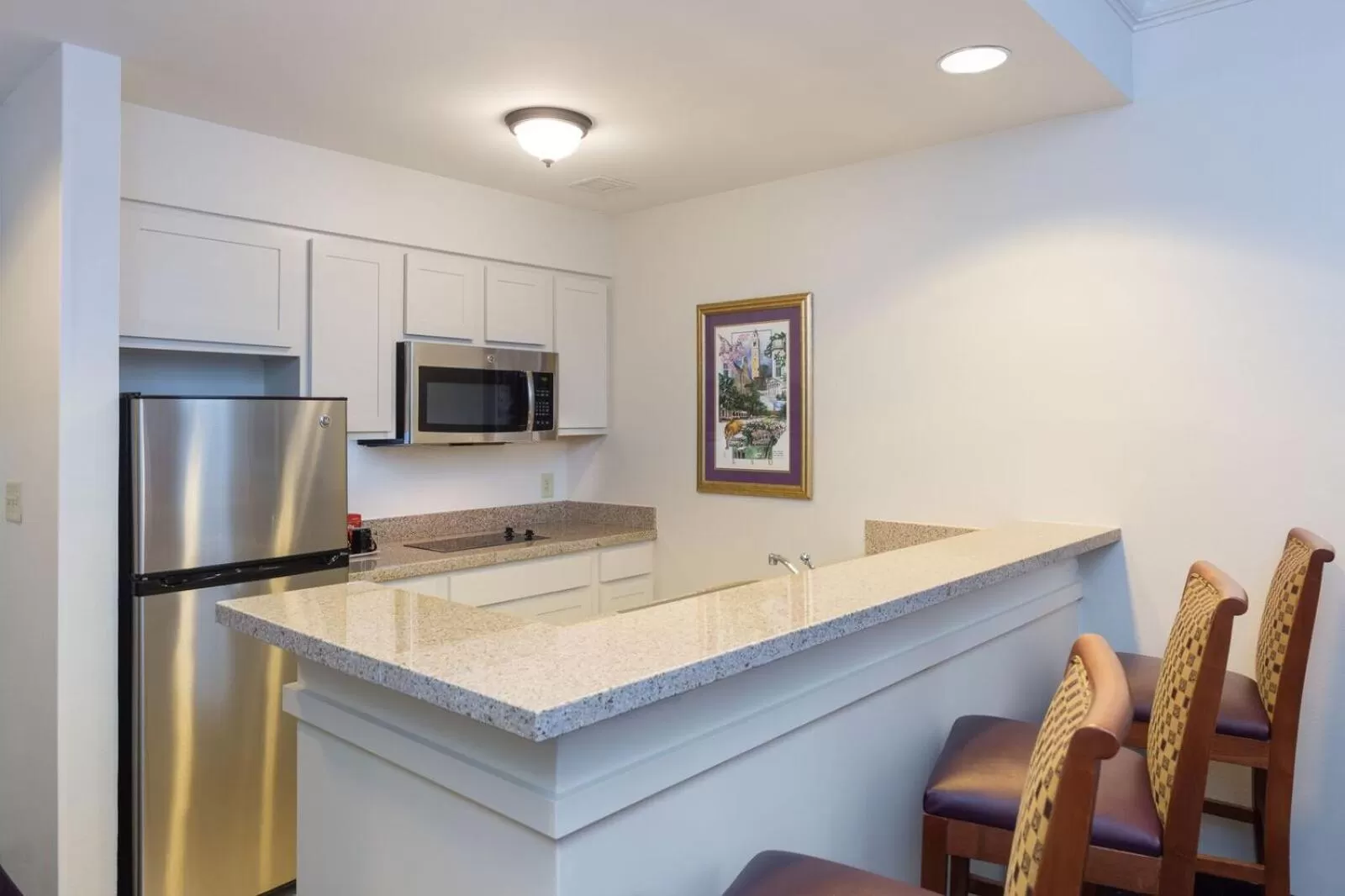 Kitchen or kitchenette in The Cook Hotel and Conference Center at LSU