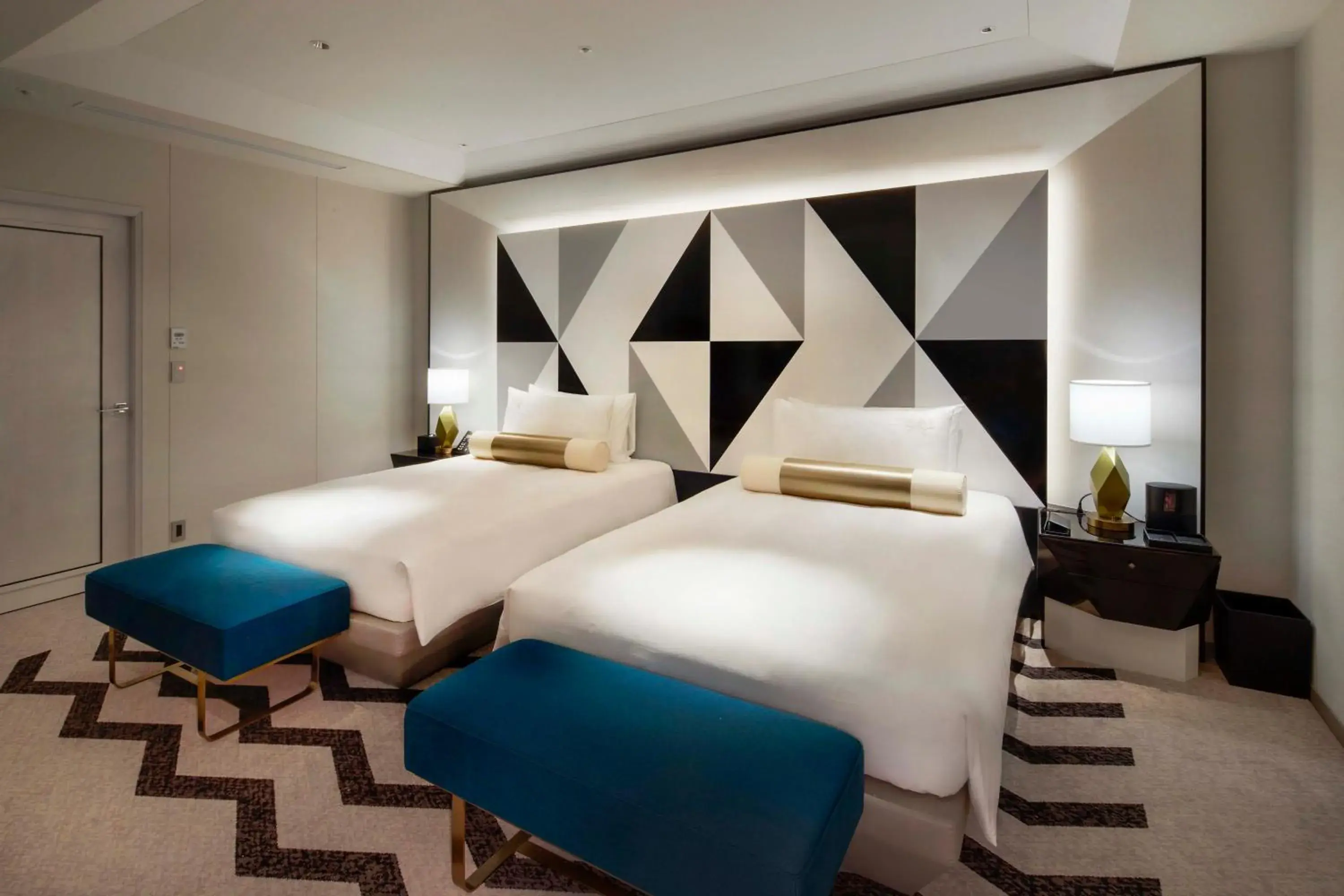 Photo of the whole room, Bed in The Kahala Hotel & Resort Yokohama