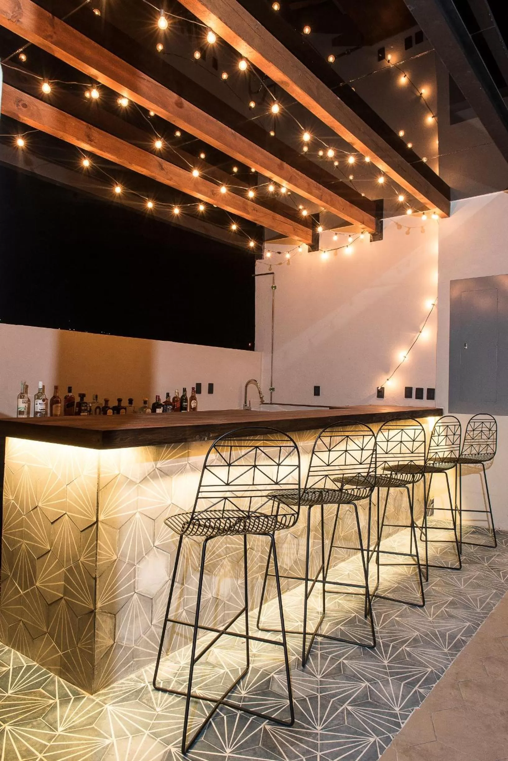 Antigua Trece Hotel Fusión