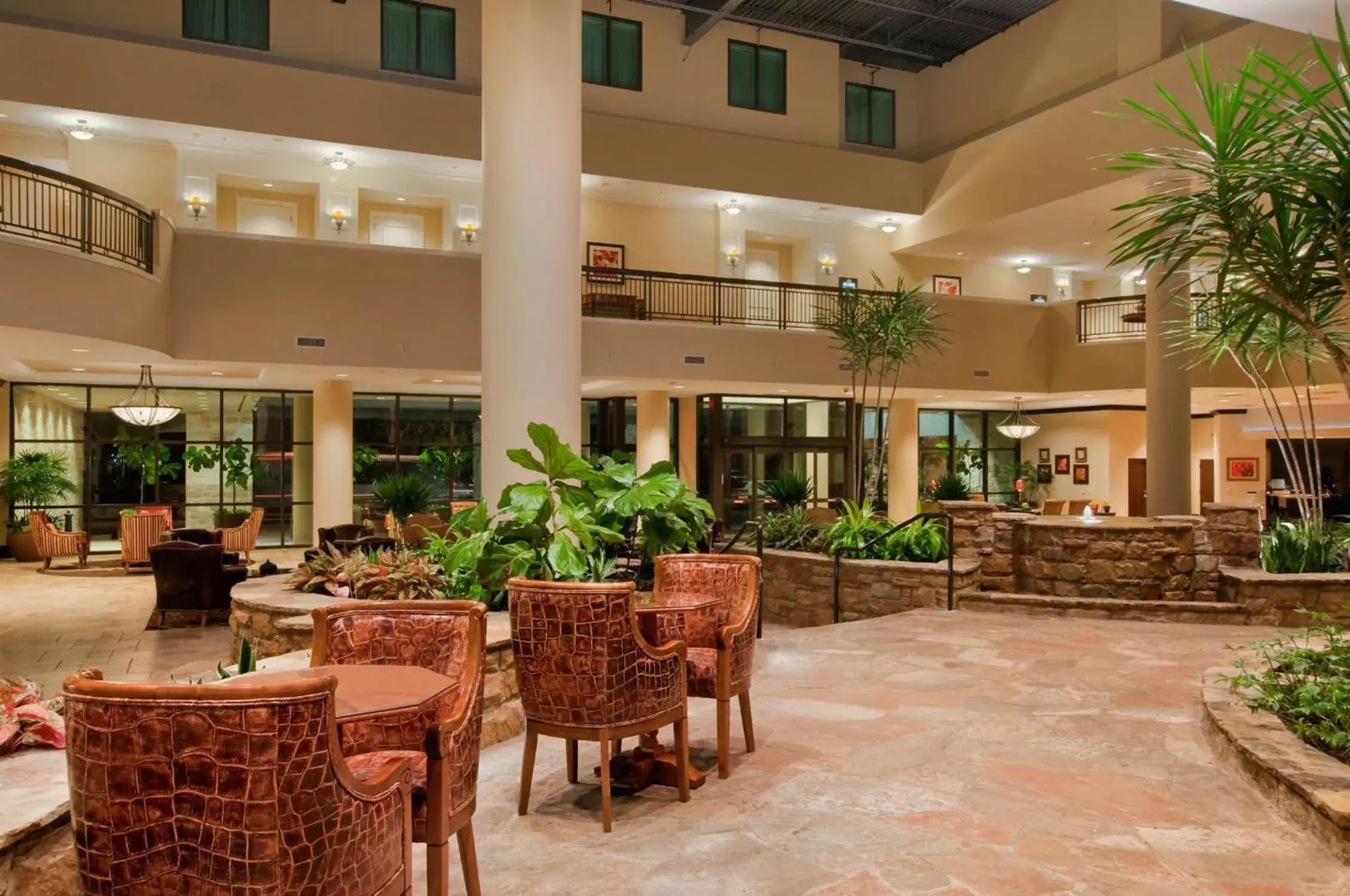 Lobby or reception, Restaurant/Places to Eat in Embassy Suites San Antonio Riverwalk-Downtown