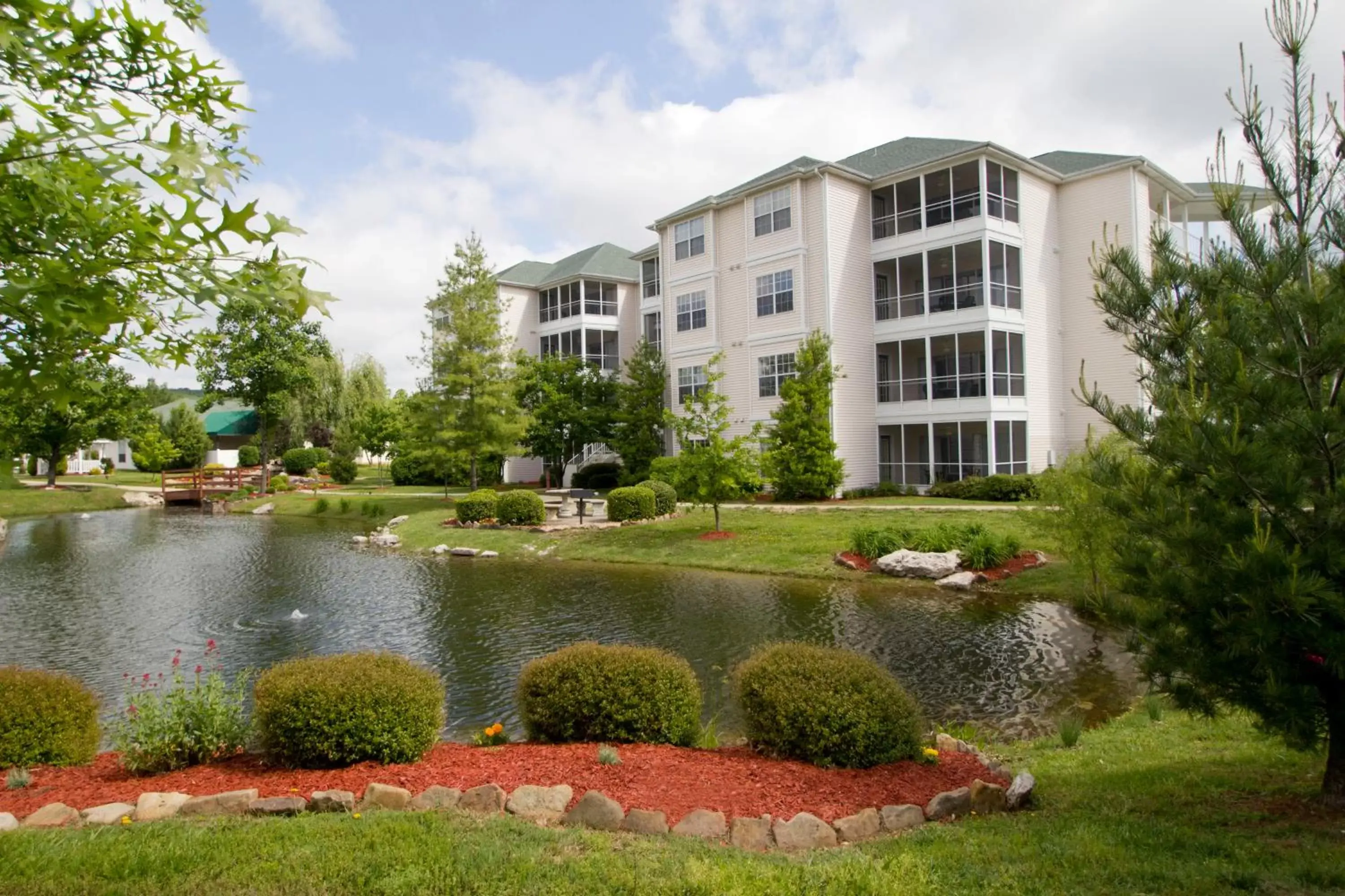 Property building, Garden in The Suites at Fall Creek