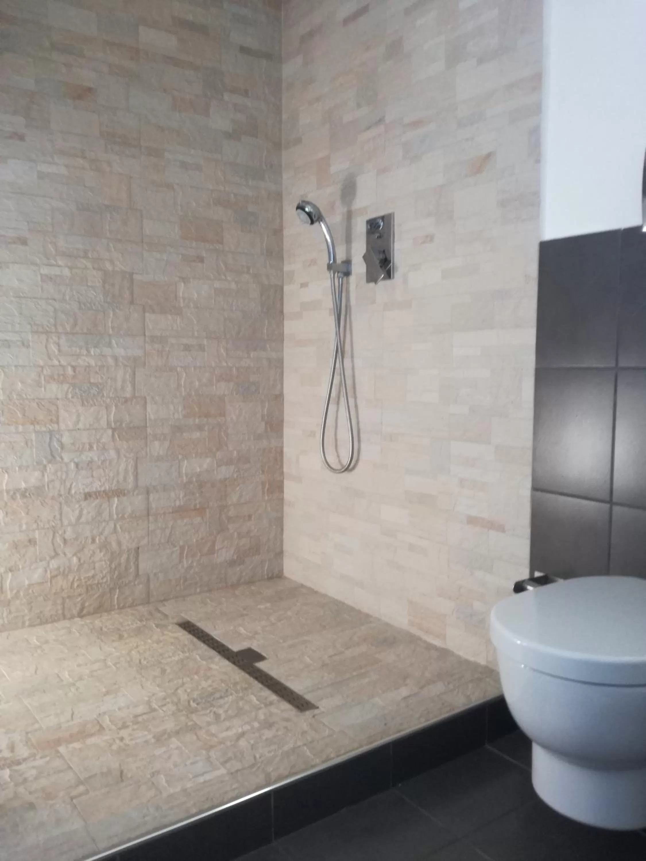 Shower in B&B Villa Lidia