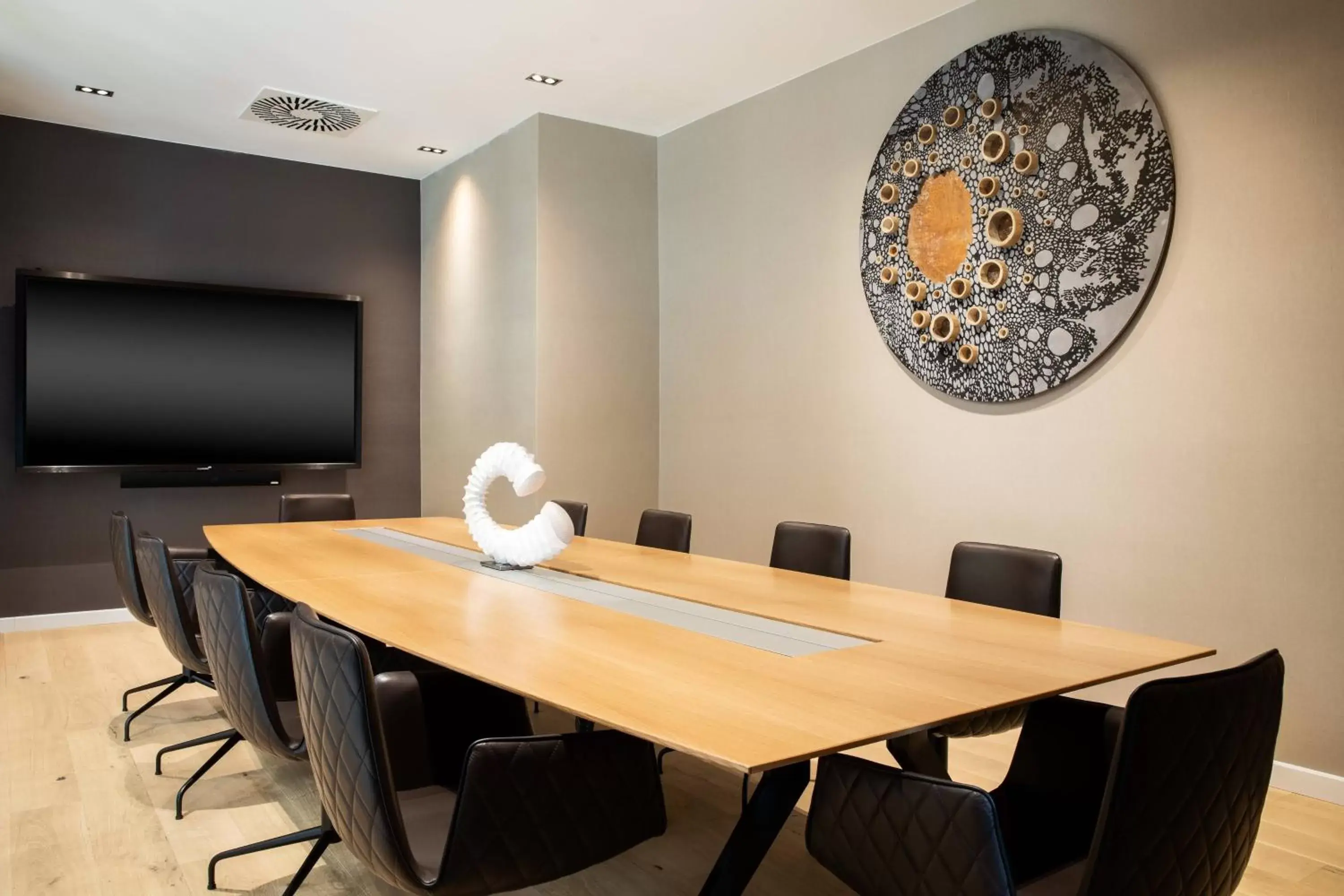 Meeting/conference room in AC Hotel by Marriott Berlin Humboldthain Park