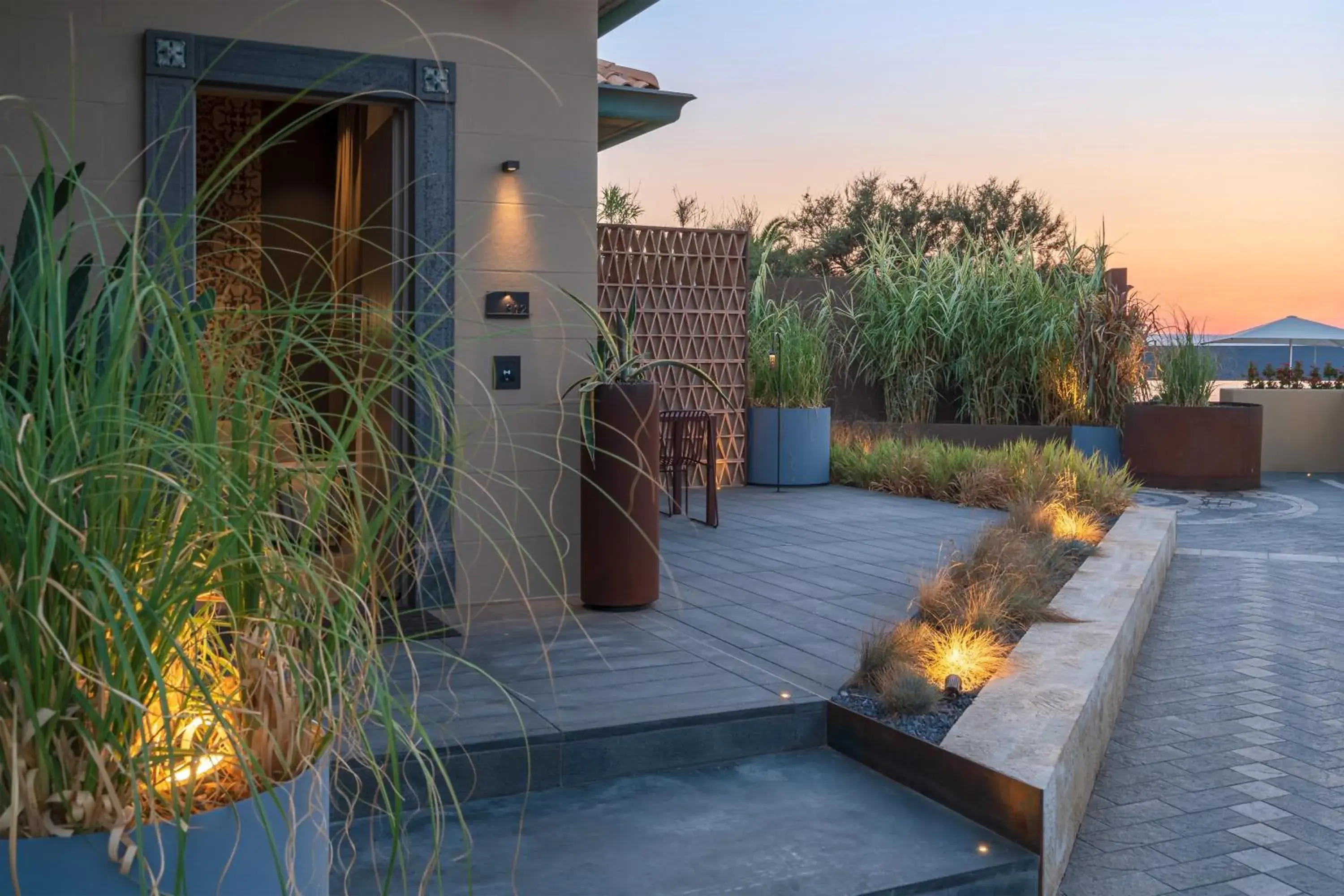 Property building in Minareto Property building in Minareto