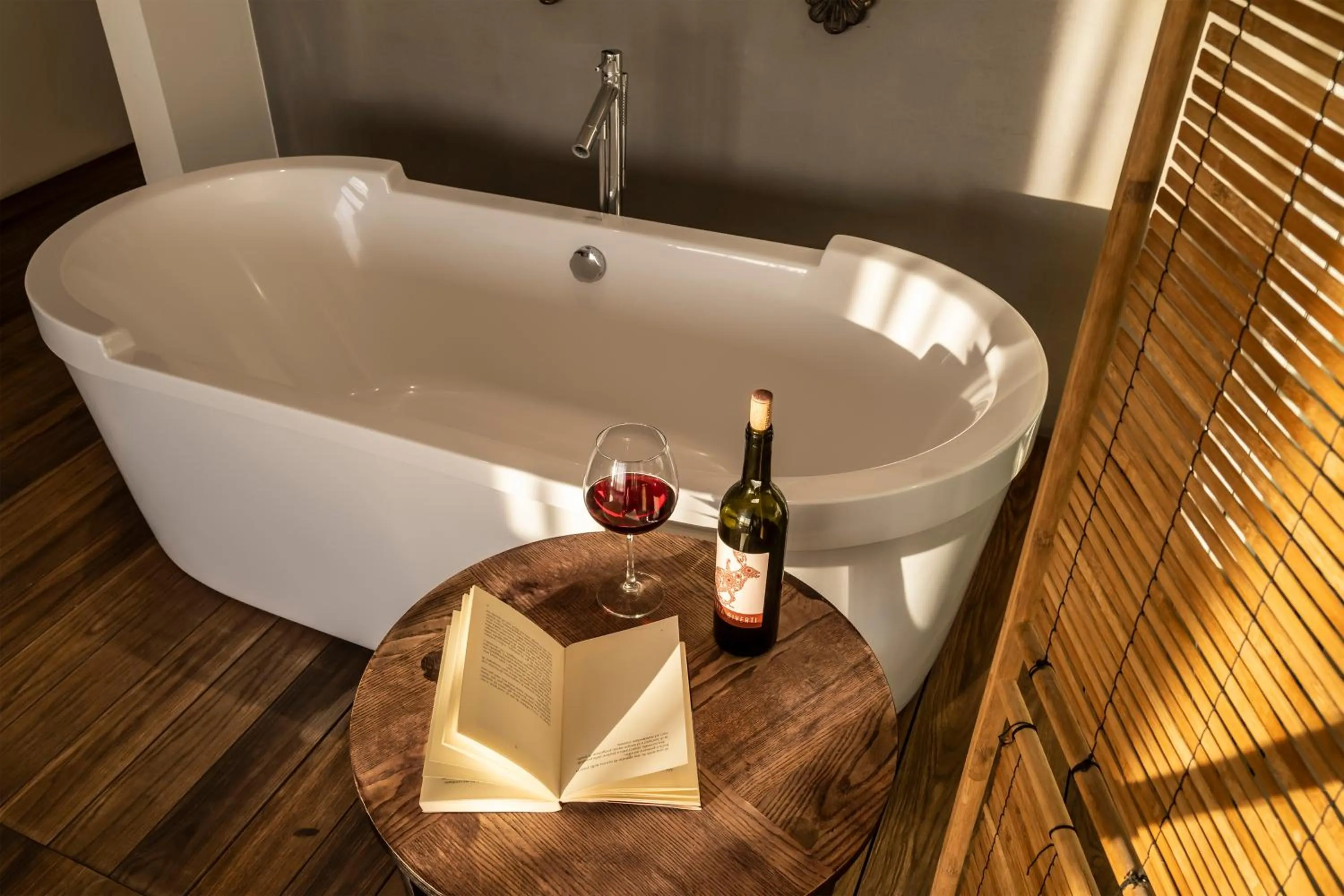Bathroom in Ansen Hotel and Suites