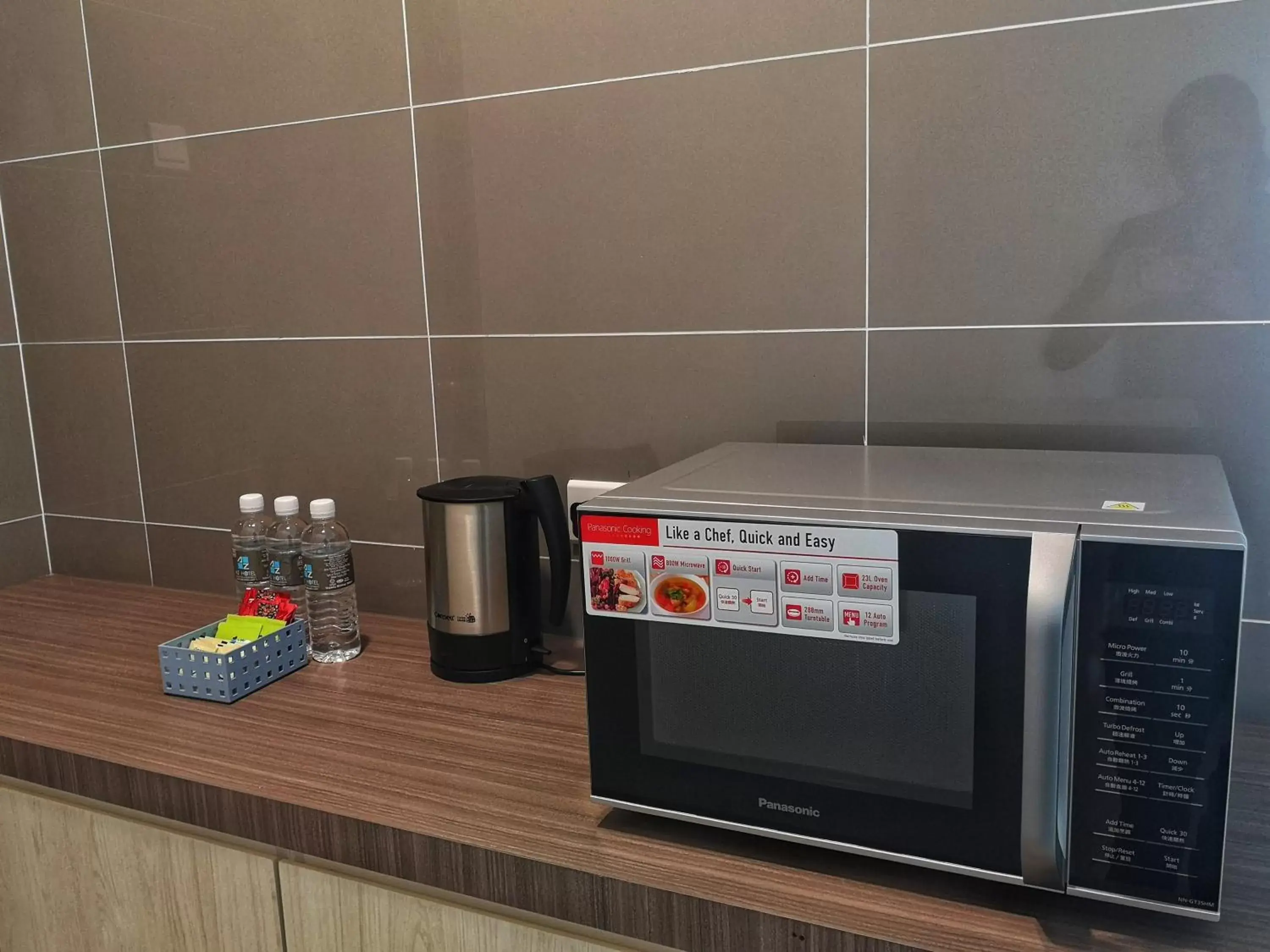 Coffee/tea facilities in AZ Hotel & Serviced Apartments