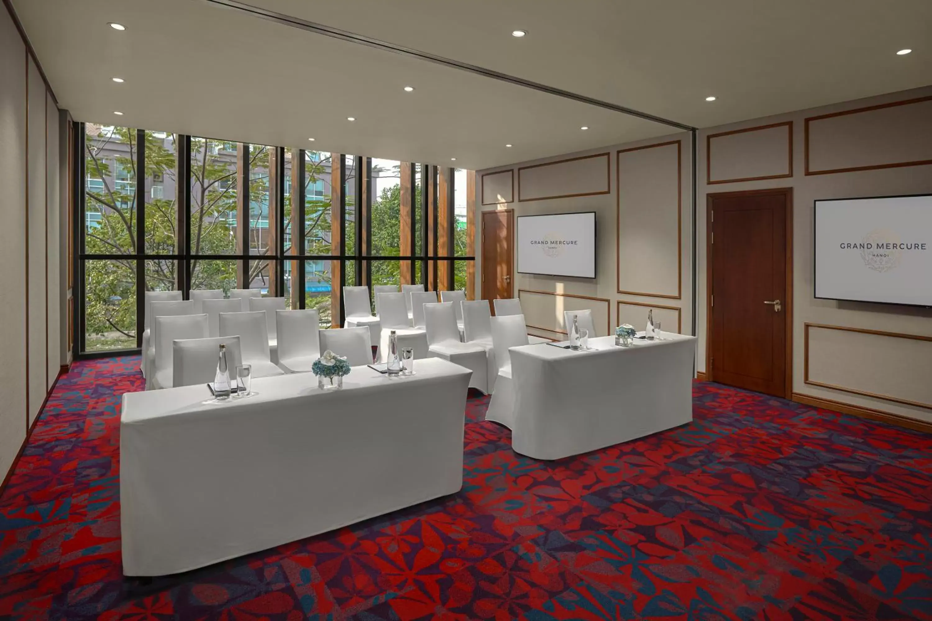 Meeting/conference room in Grand Mercure Hanoi