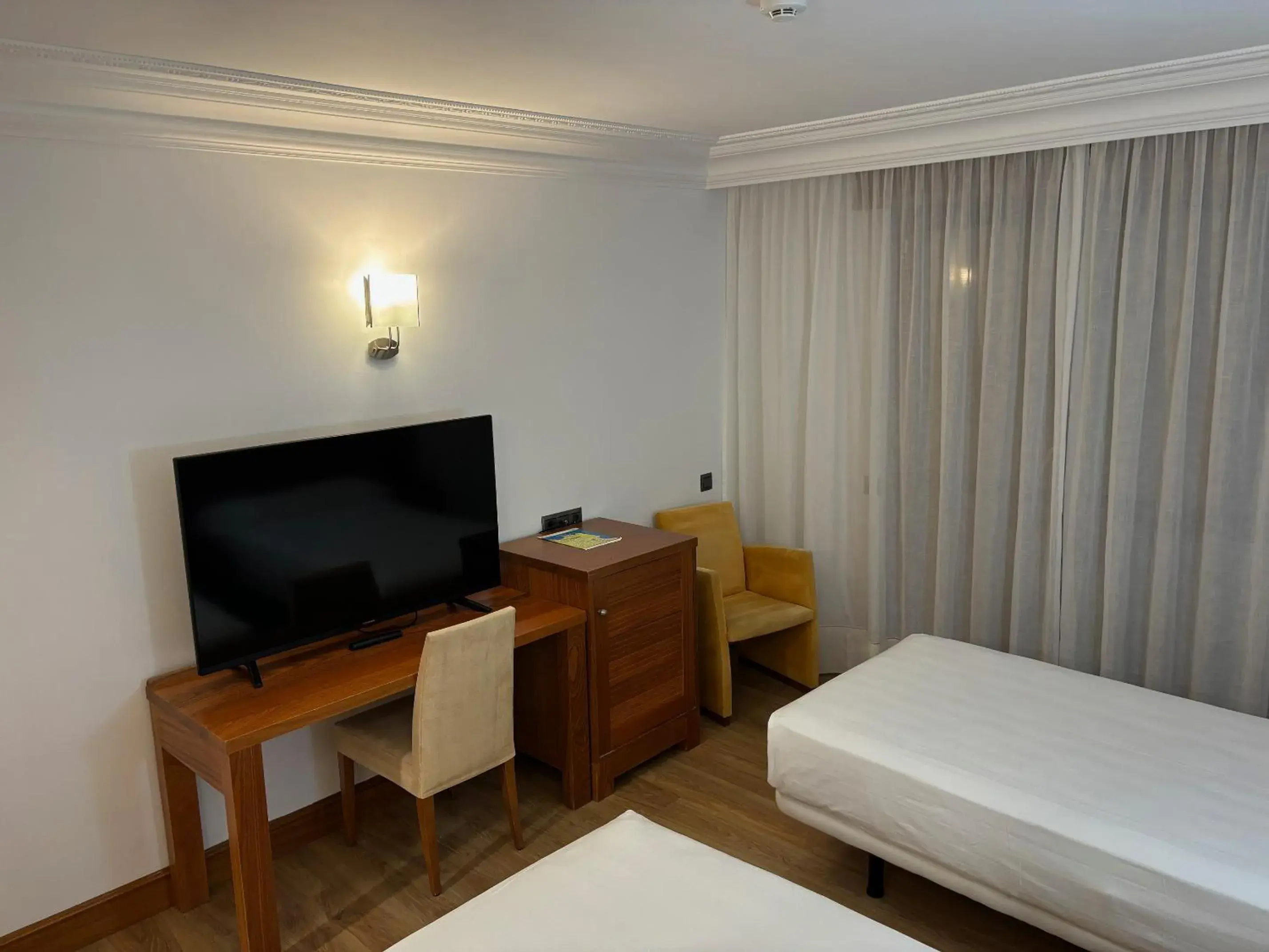 Photo of the whole room, TV/Entertainment Center in Gran Hotel Liber & Spa Playa Golf