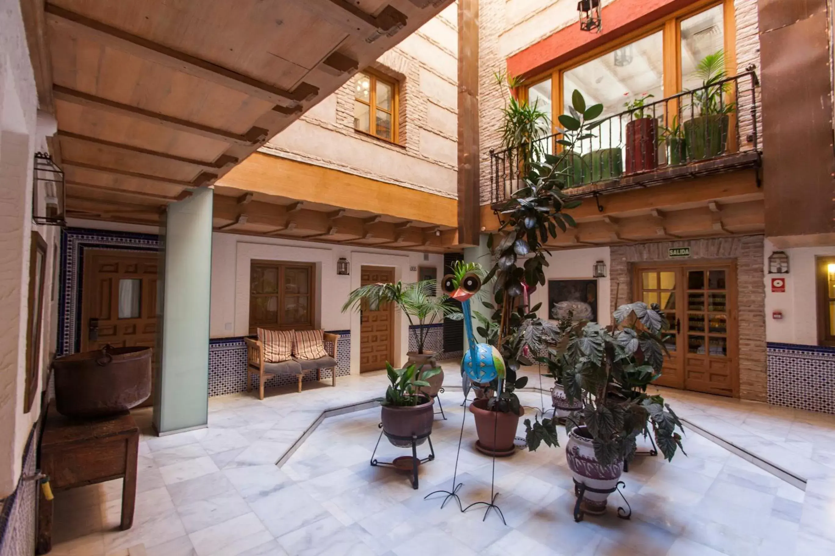 Patio in Hotel Pintor El Greco