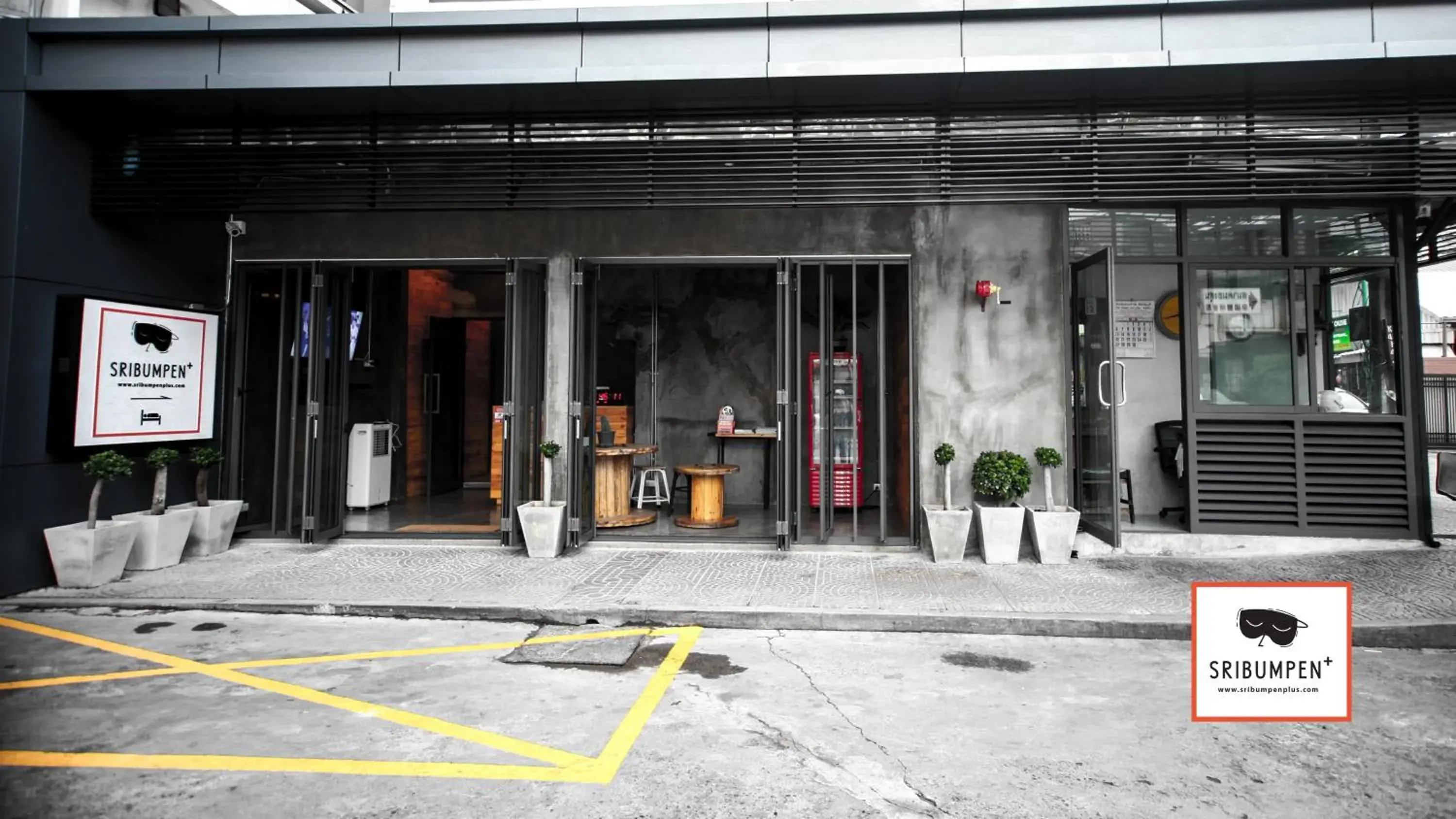 Facade/entrance in Sribumpen Plus Facade/entrance in Sribumpen Plus