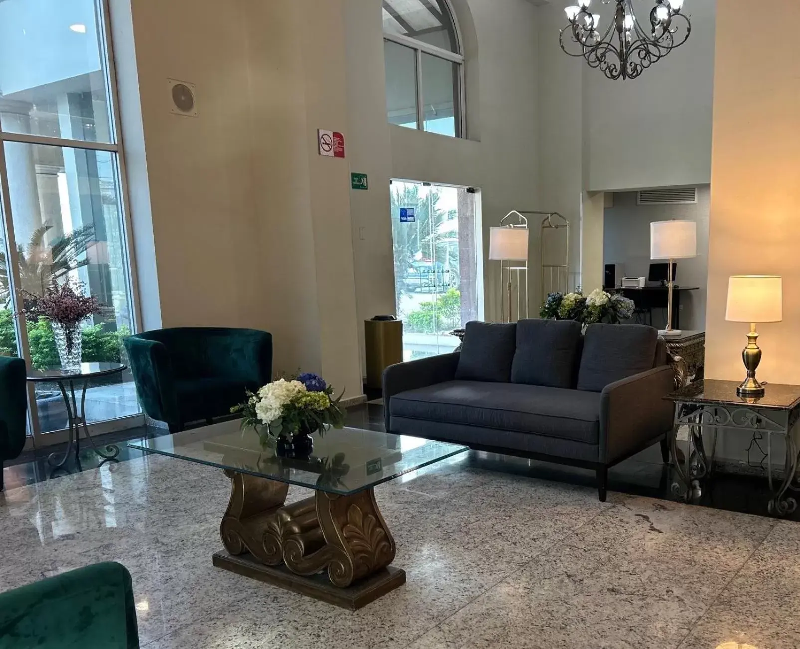 Lobby or reception, Seating Area in Hotel Parque Central