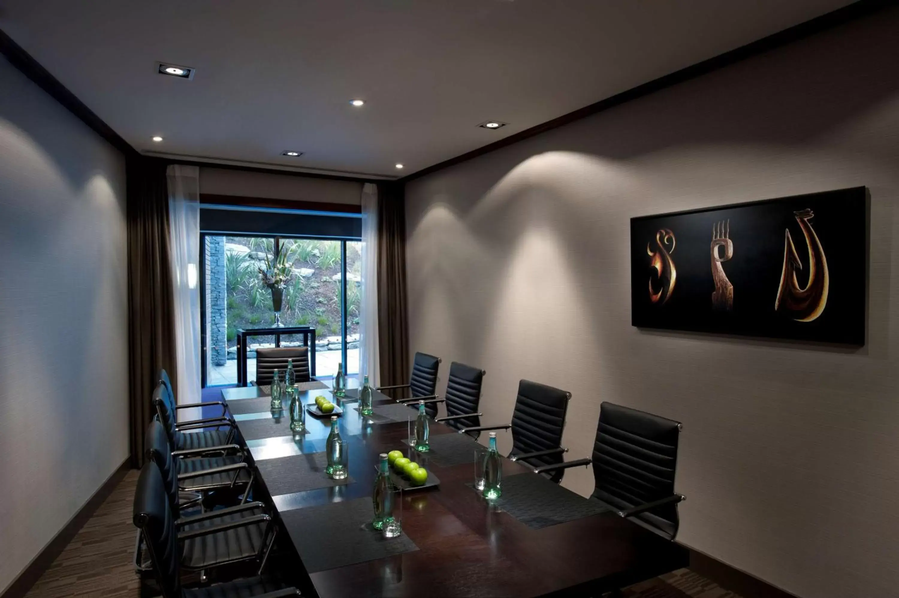 Meeting/conference room in Hilton Queenstown Resort & Spa