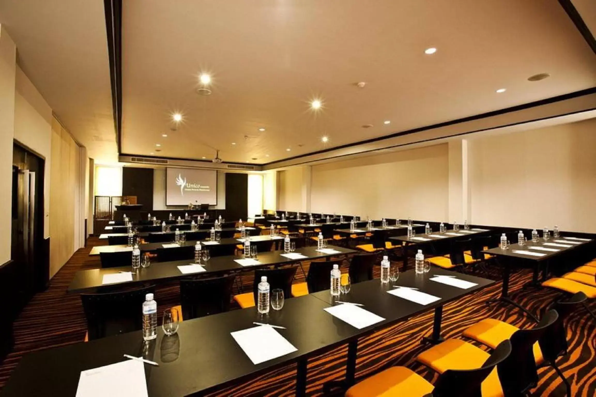 Business facilities in FuramaXclusive Sandara Hua Hin at Cha-am Beach