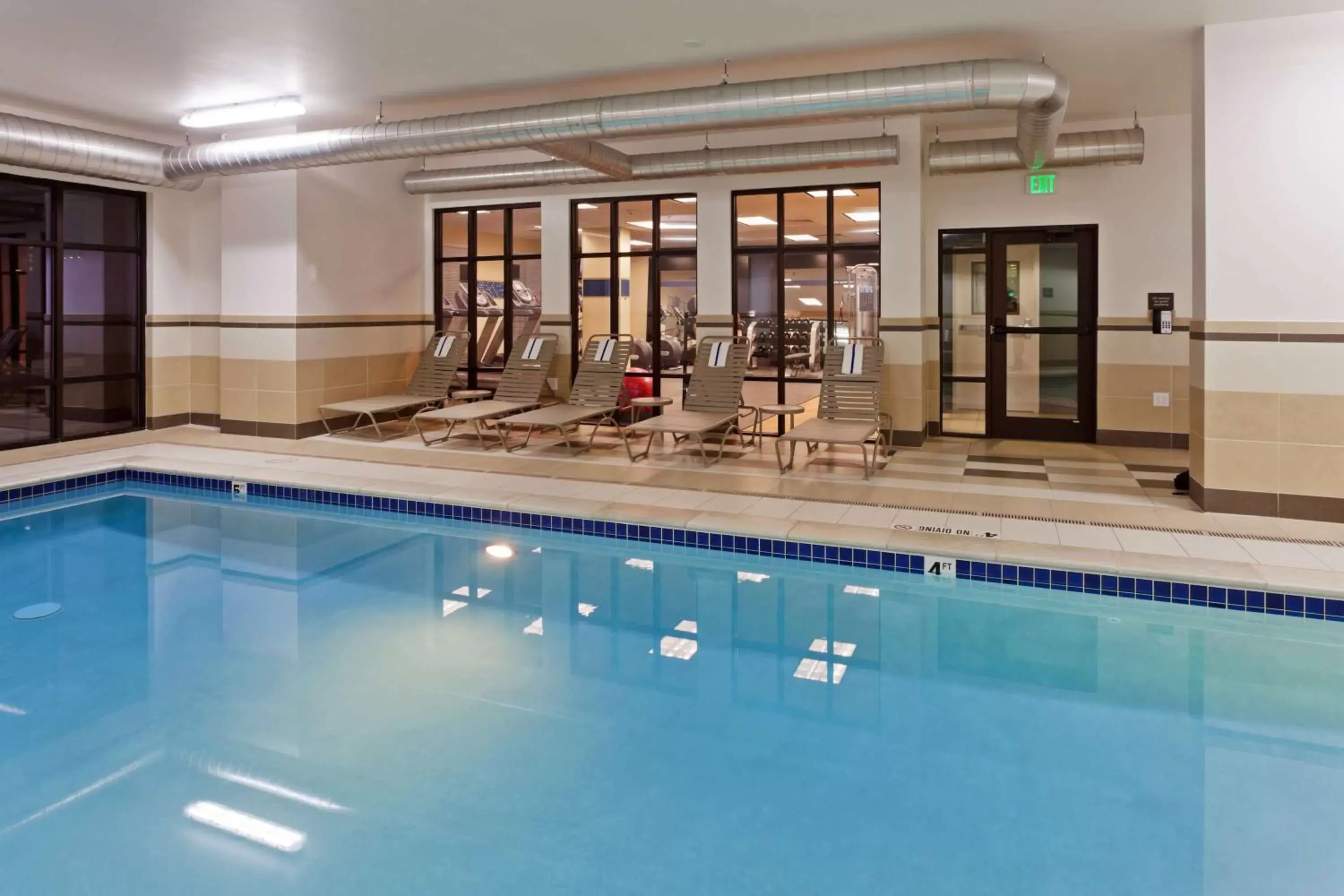 Pool view in Hampton Inn & Suites Denver Airport / Gateway Park Pool view in Hampton Inn & Suites Denver Airport / Gateway Park