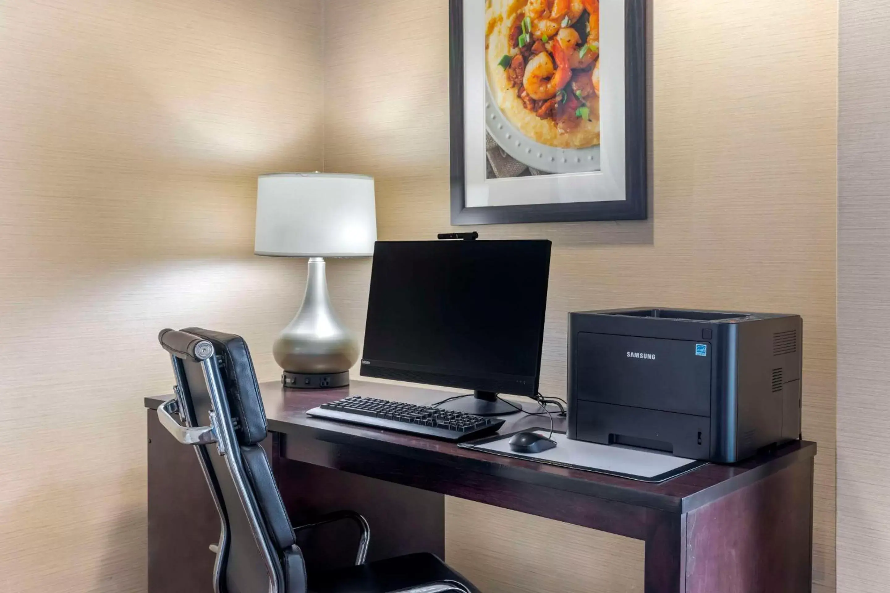 Business facilities, TV/Entertainment Center in Comfort Inn & Suites Blytheville