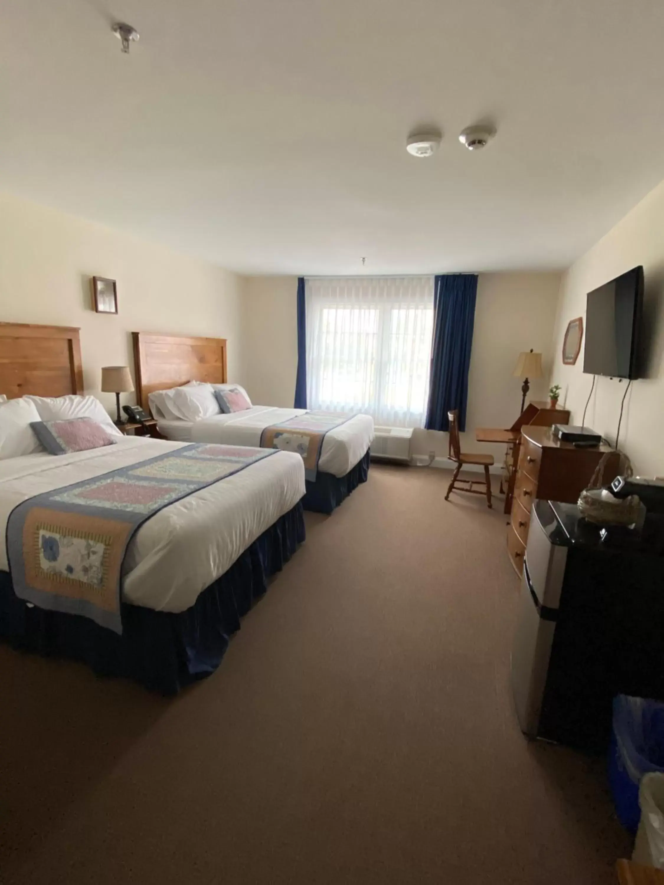 Deluxe Double Room in Country Inn of Hazlet