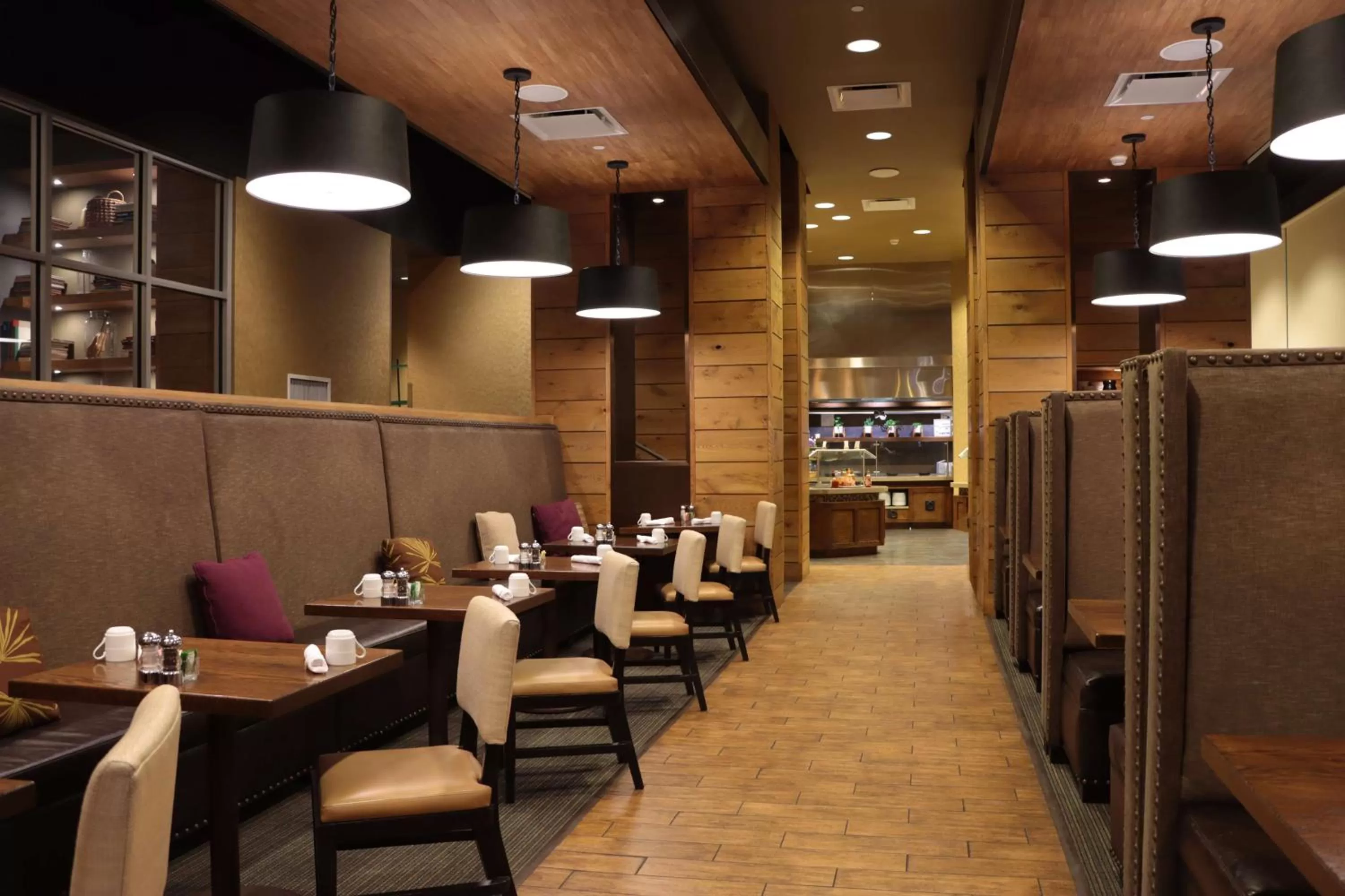 Restaurant/places to eat in DoubleTree by Hilton Hotel Reading