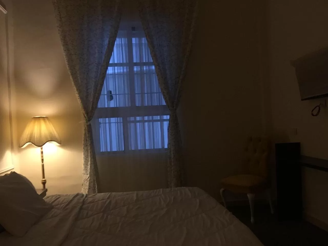 Bedroom, Bed in City Citadel Hotel,Amman