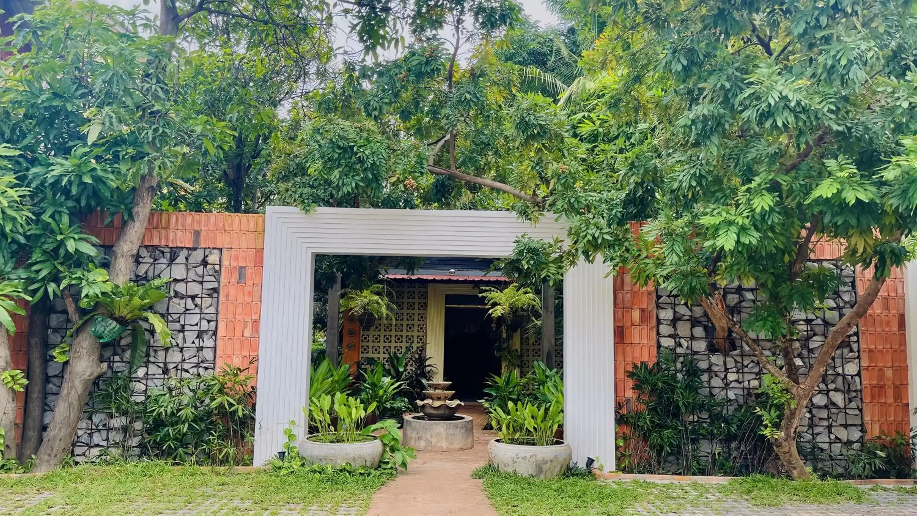 Facade/entrance in Home Indochine d'Angkor Hotel Facade/entrance in Home Indochine d'Angkor Hotel