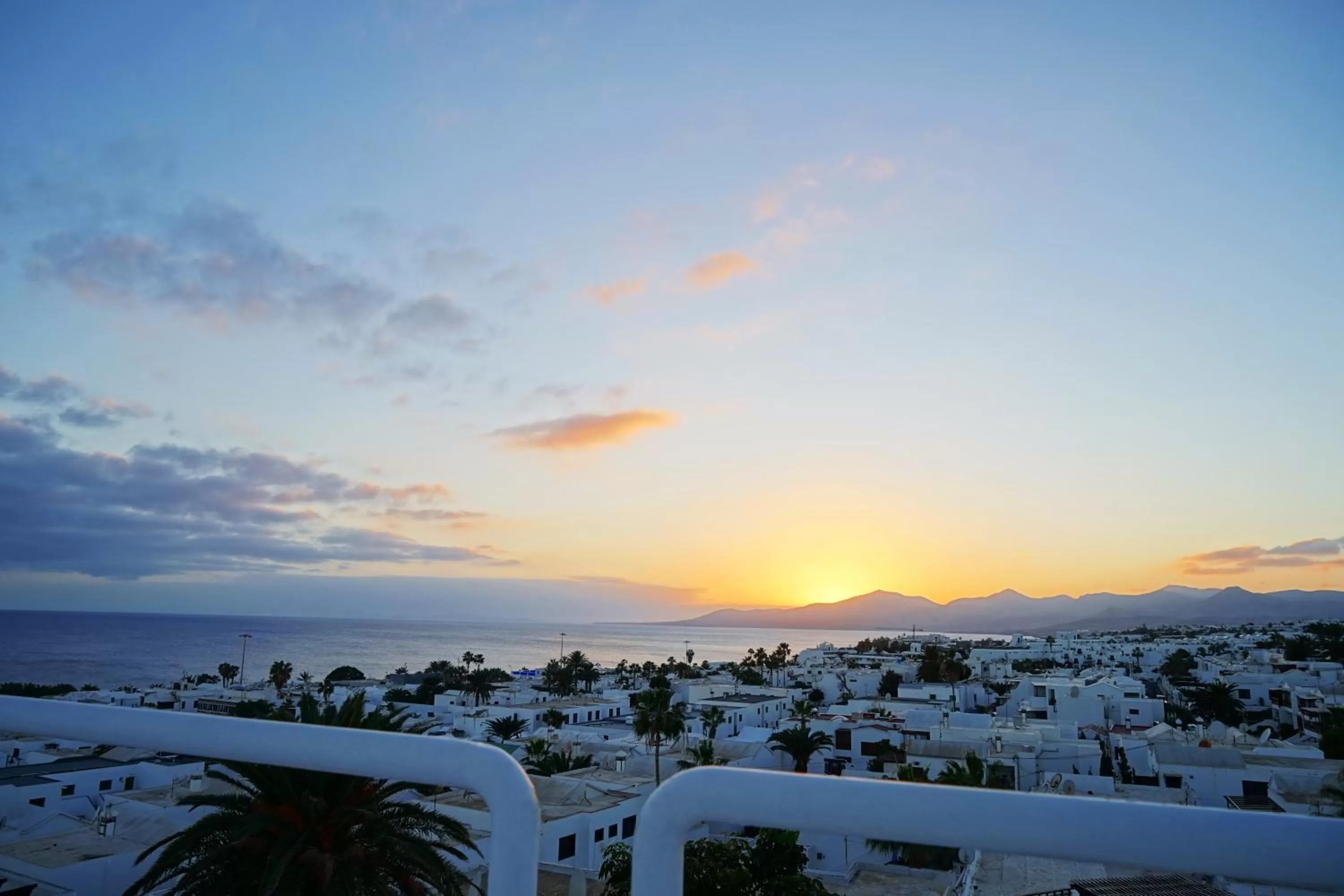 Sea view in Plaza Azul