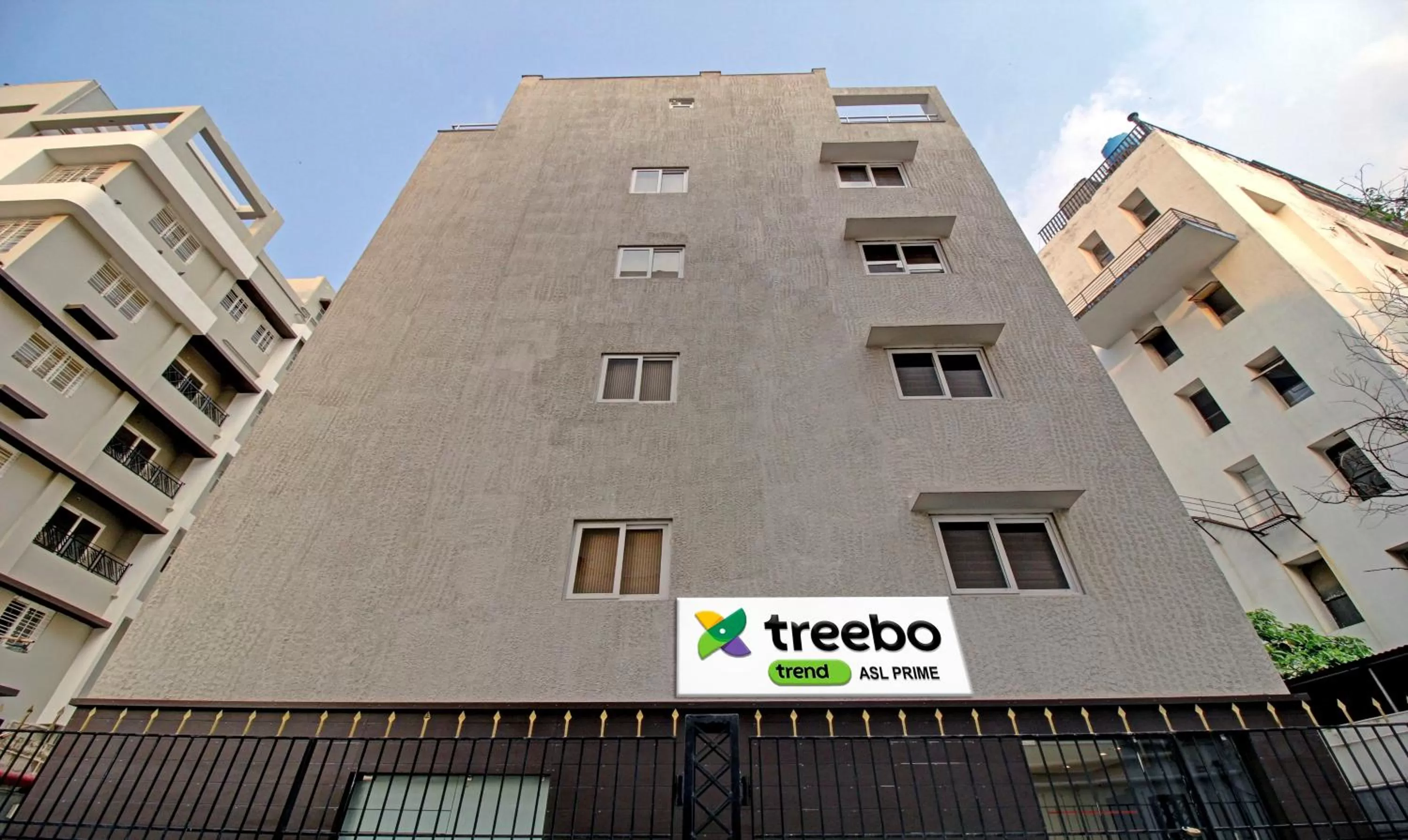 Property building in Treebo ASL Prime, Gariahat
