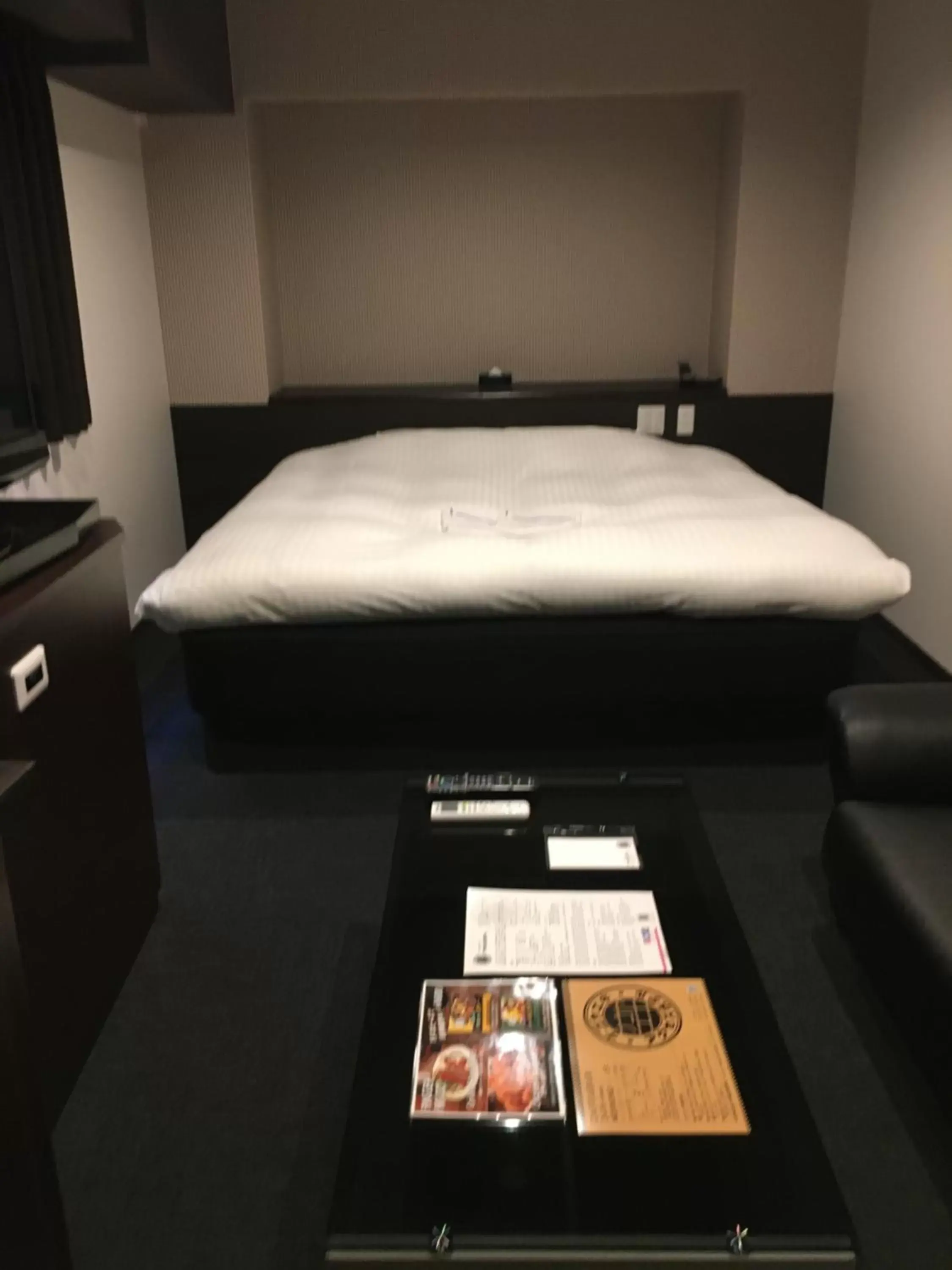 Bed in Nagoyaeki Access Hotel