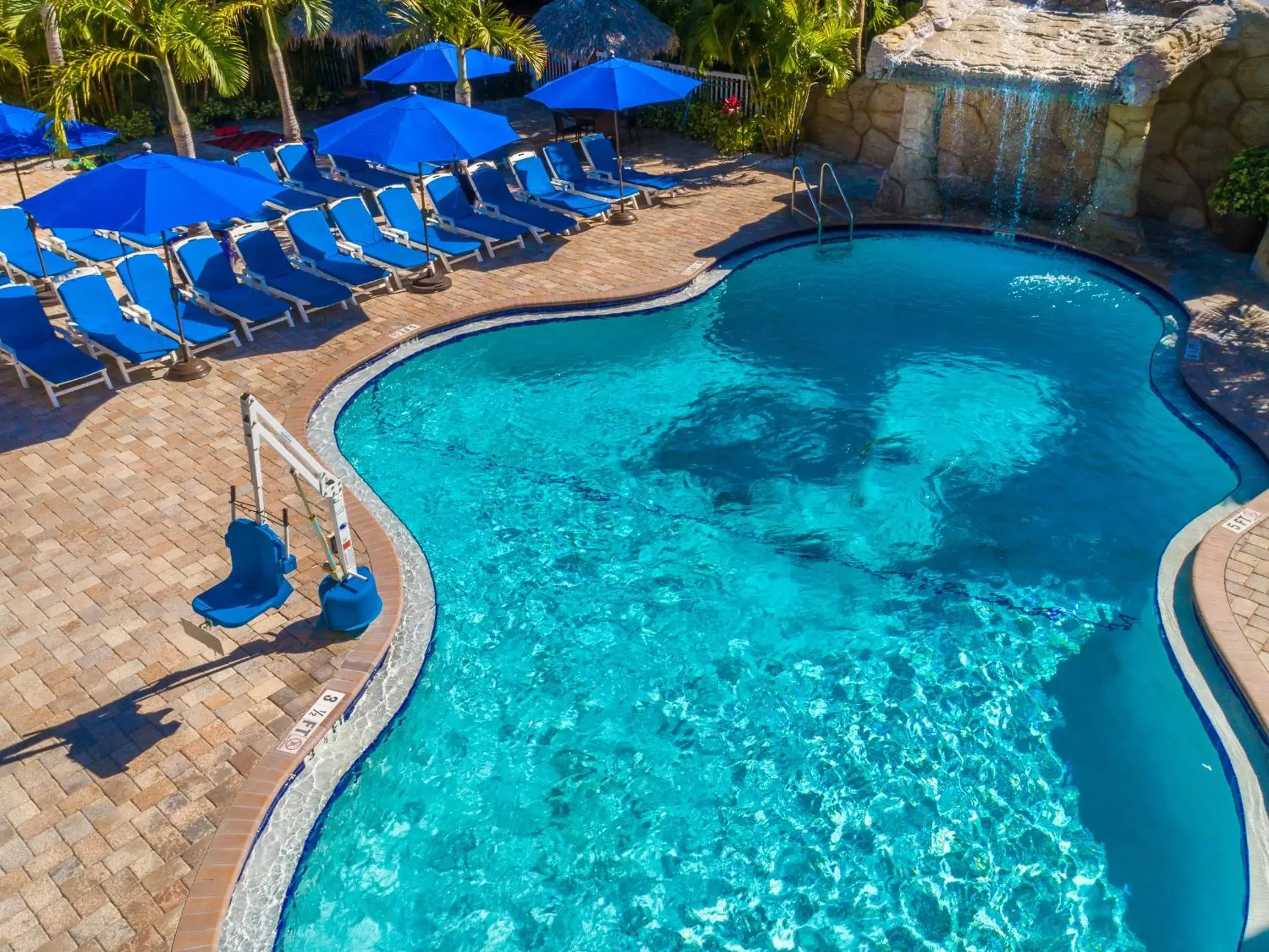 Swimming pool, Pool View in Coconut Cove All Suite Hotel