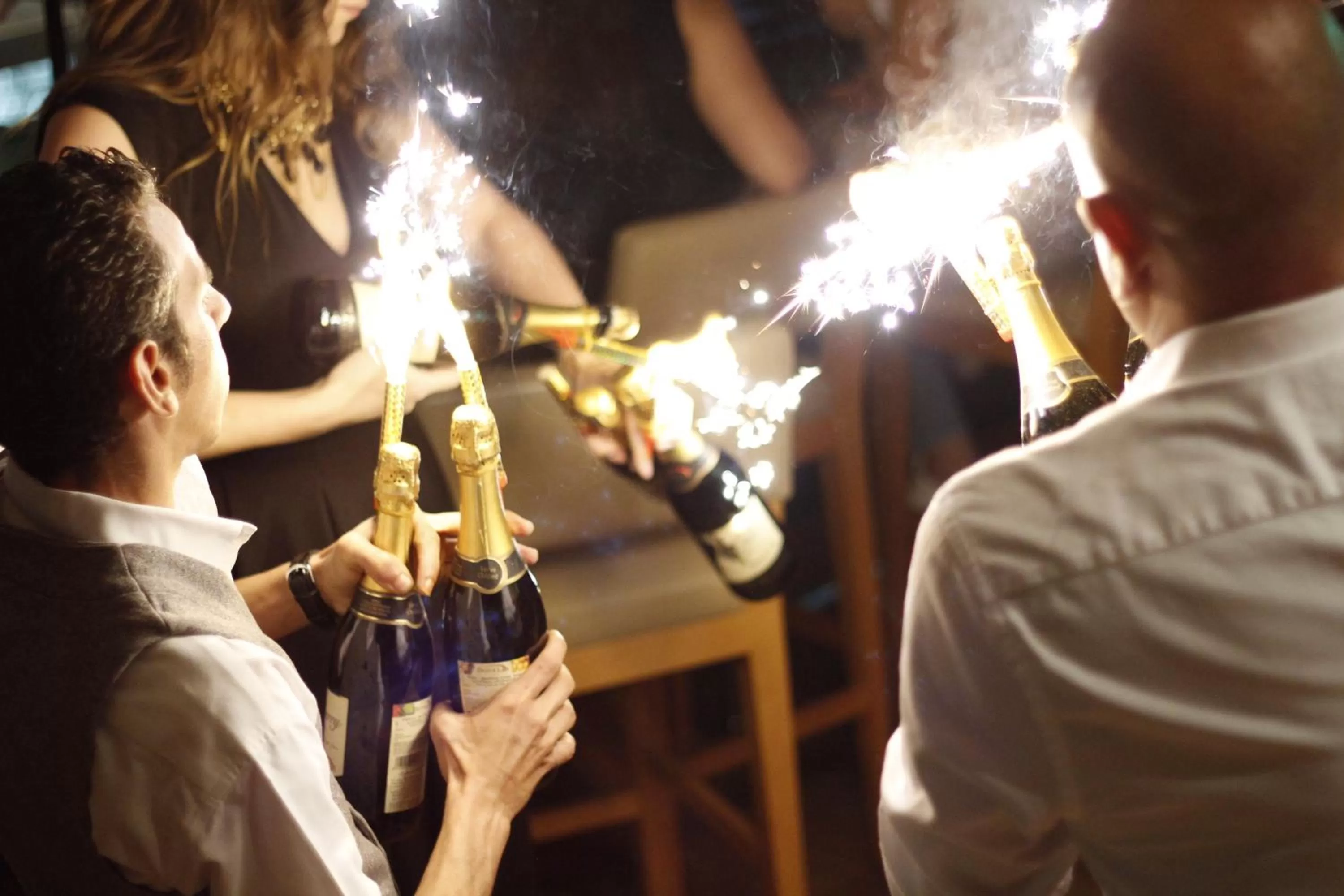 Lounge or bar in Crowne Plaza Dubai Deira by IHG