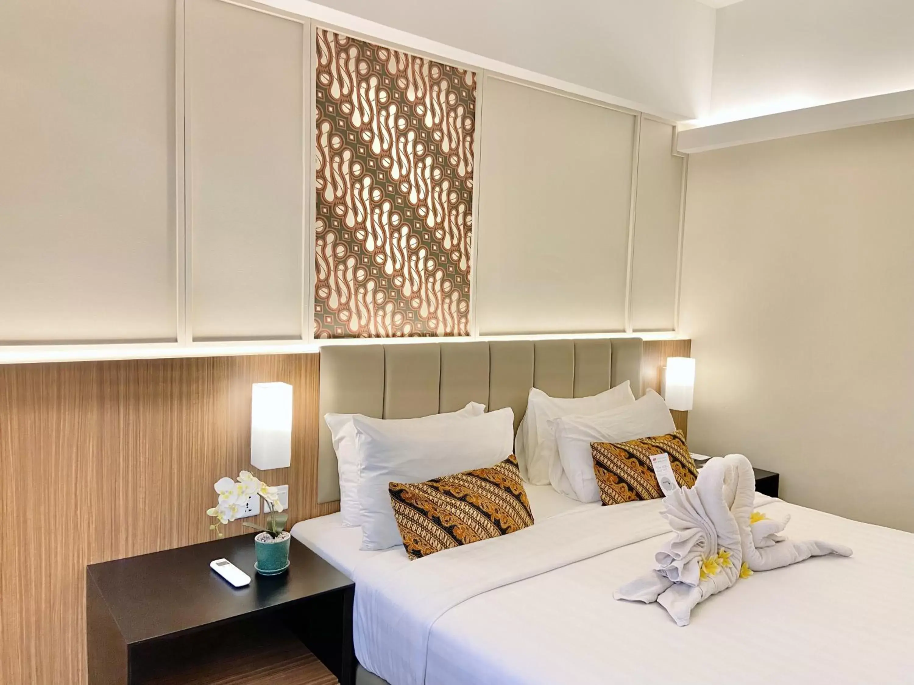 Bedroom, Bed in Grand Zuri Malioboro