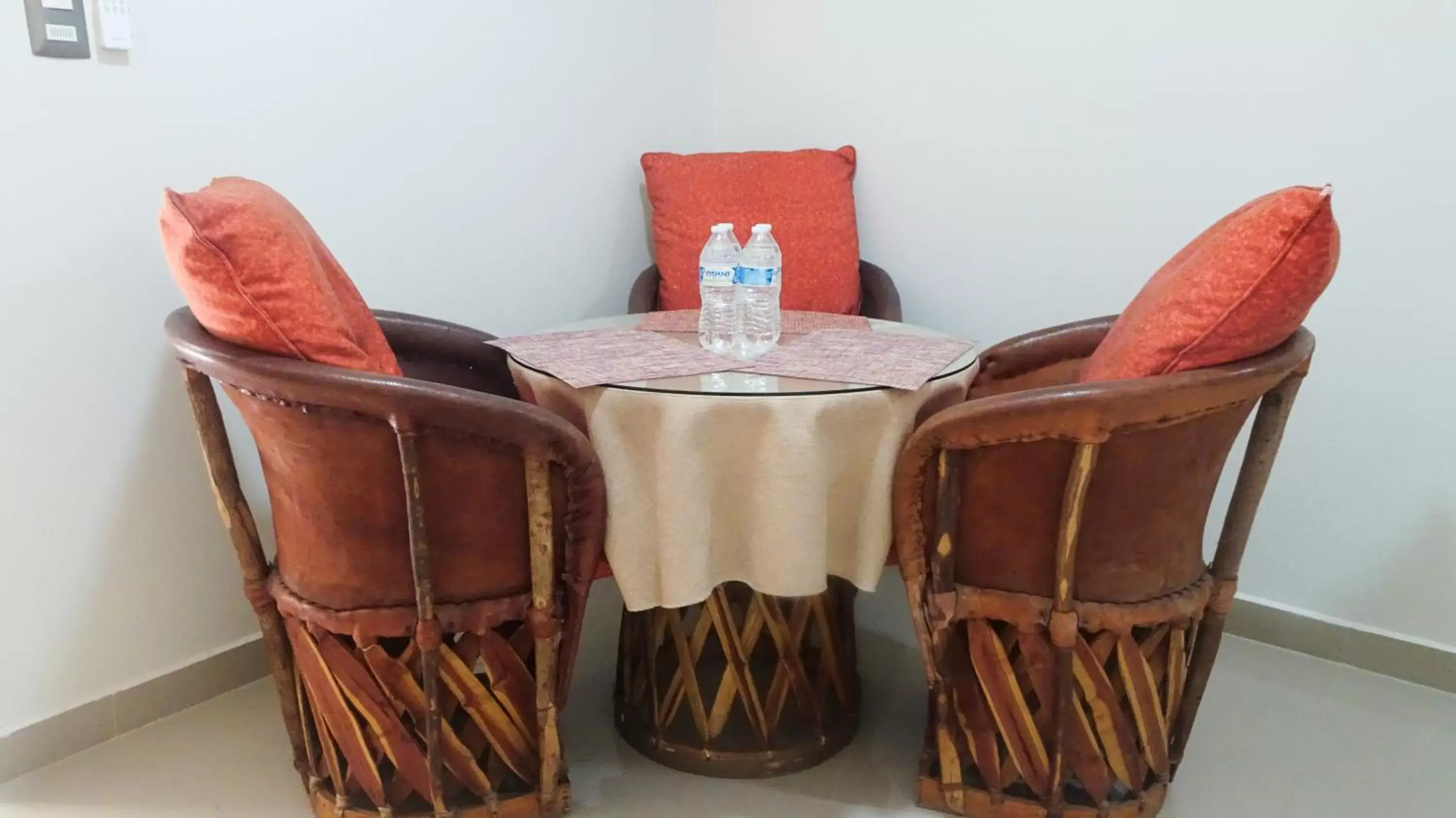 Dining Area in Suites San Luis