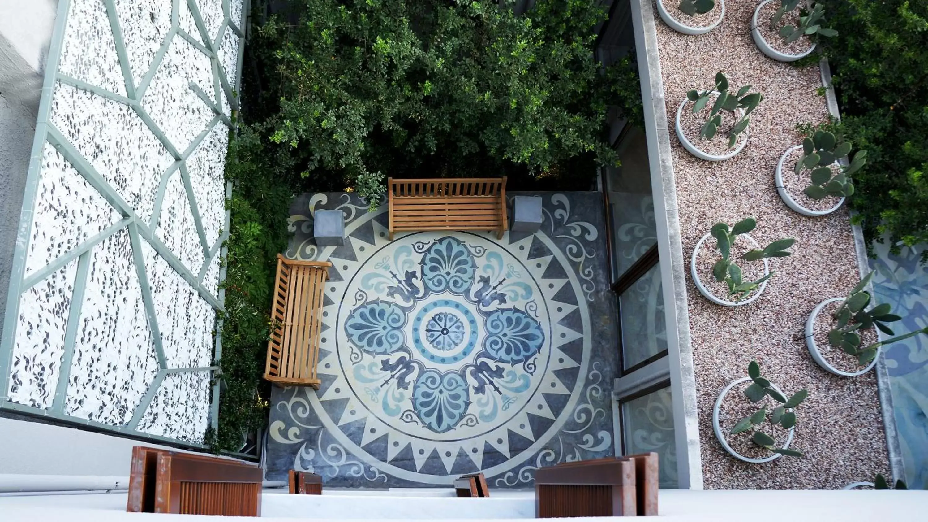 Patio in Apollon Library Suites