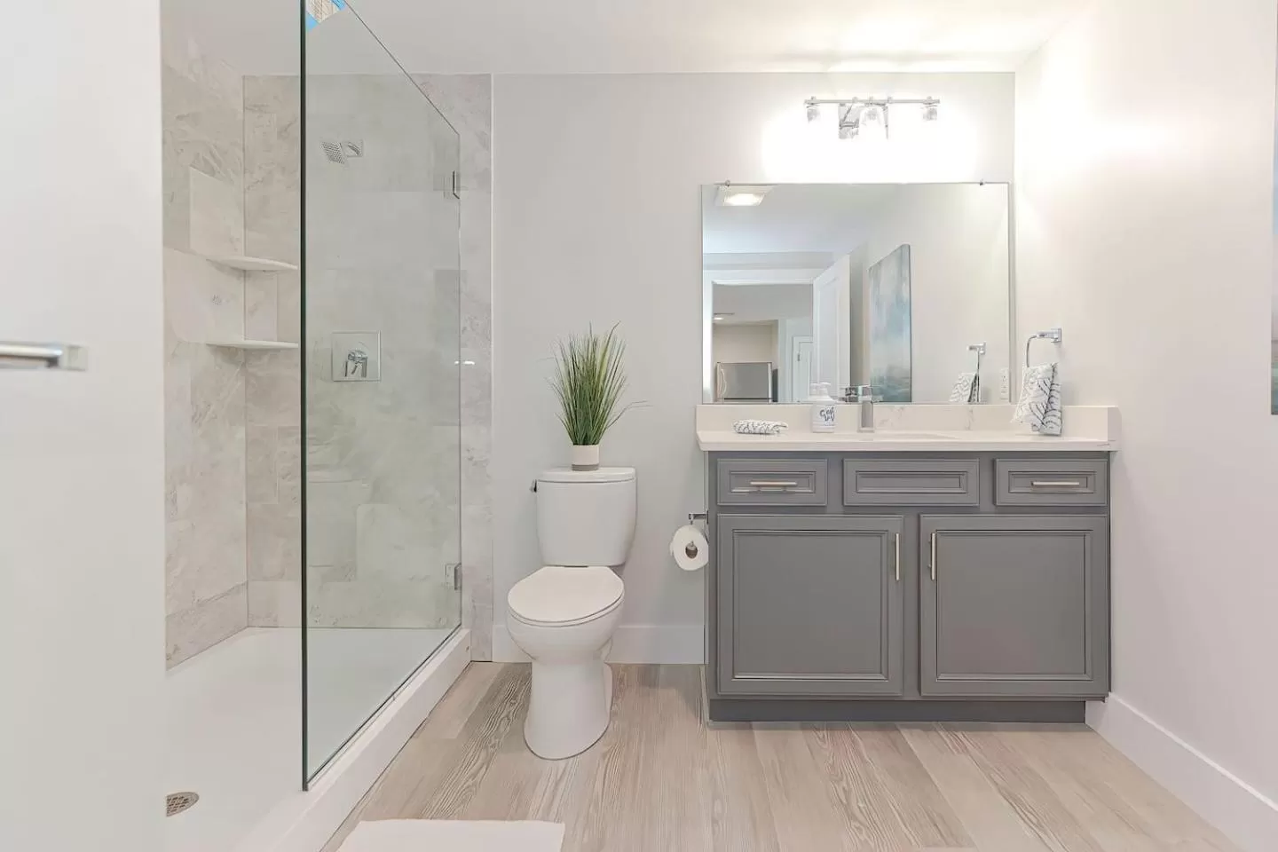 Harbourtown Suites on Plymouth Harbor