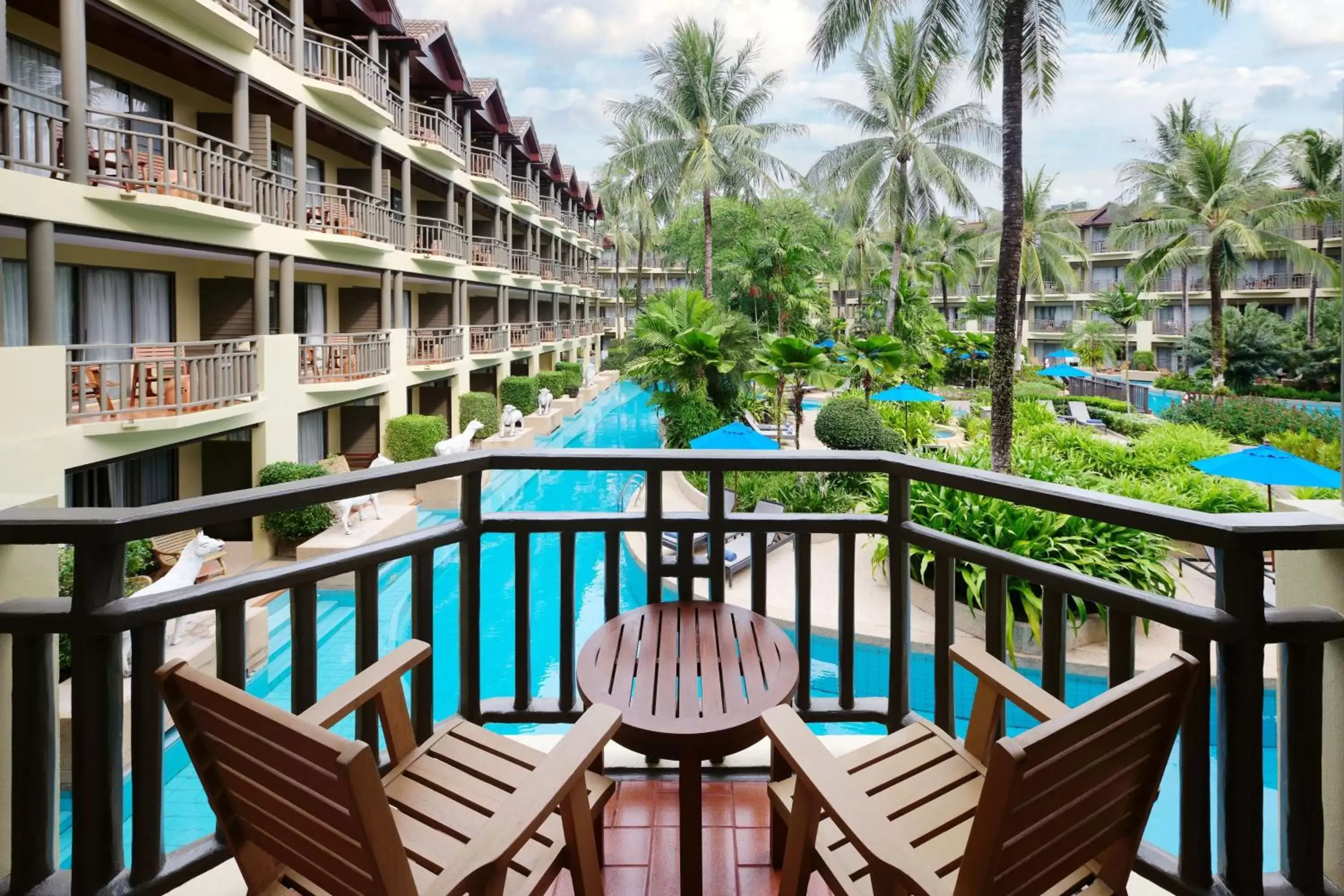 Swimming pool, Pool View in Phuket Marriott Resort & Spa, Merlin Beach