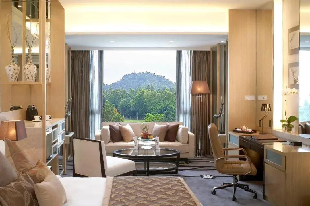Natural landscape, Seating Area in Mission Hills Hotel Resorts Shenzhen