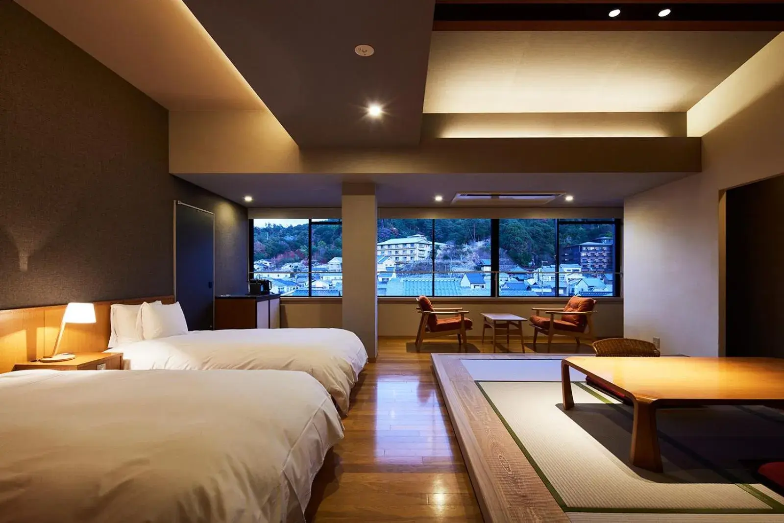 Bed in 厳島いろは Bed in 厳島いろは