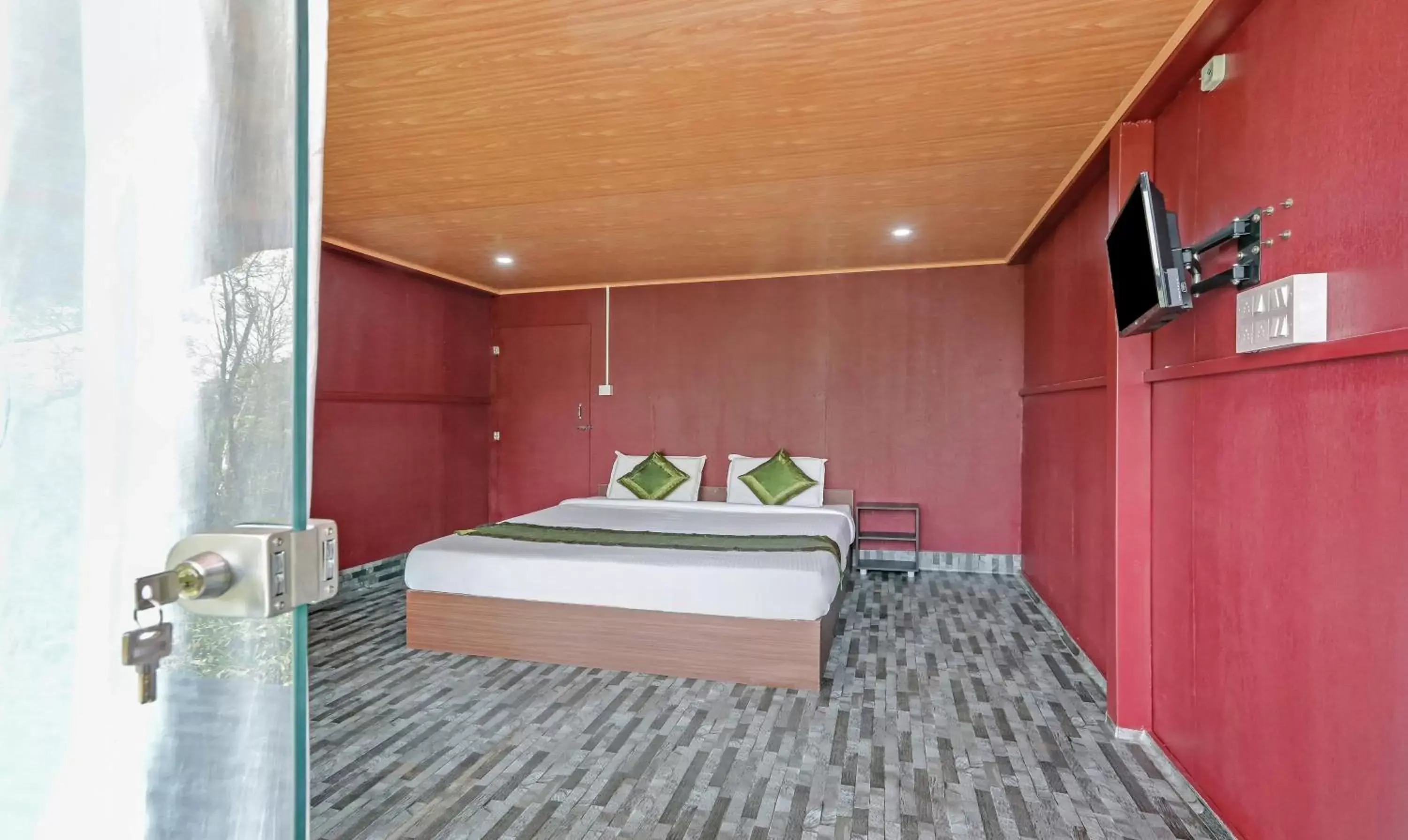 Photo of the whole room, Bed in Itsy Hotels Jammabane Cottage Photo of the whole room, Bed in Itsy Hotels Jammabane Cottage