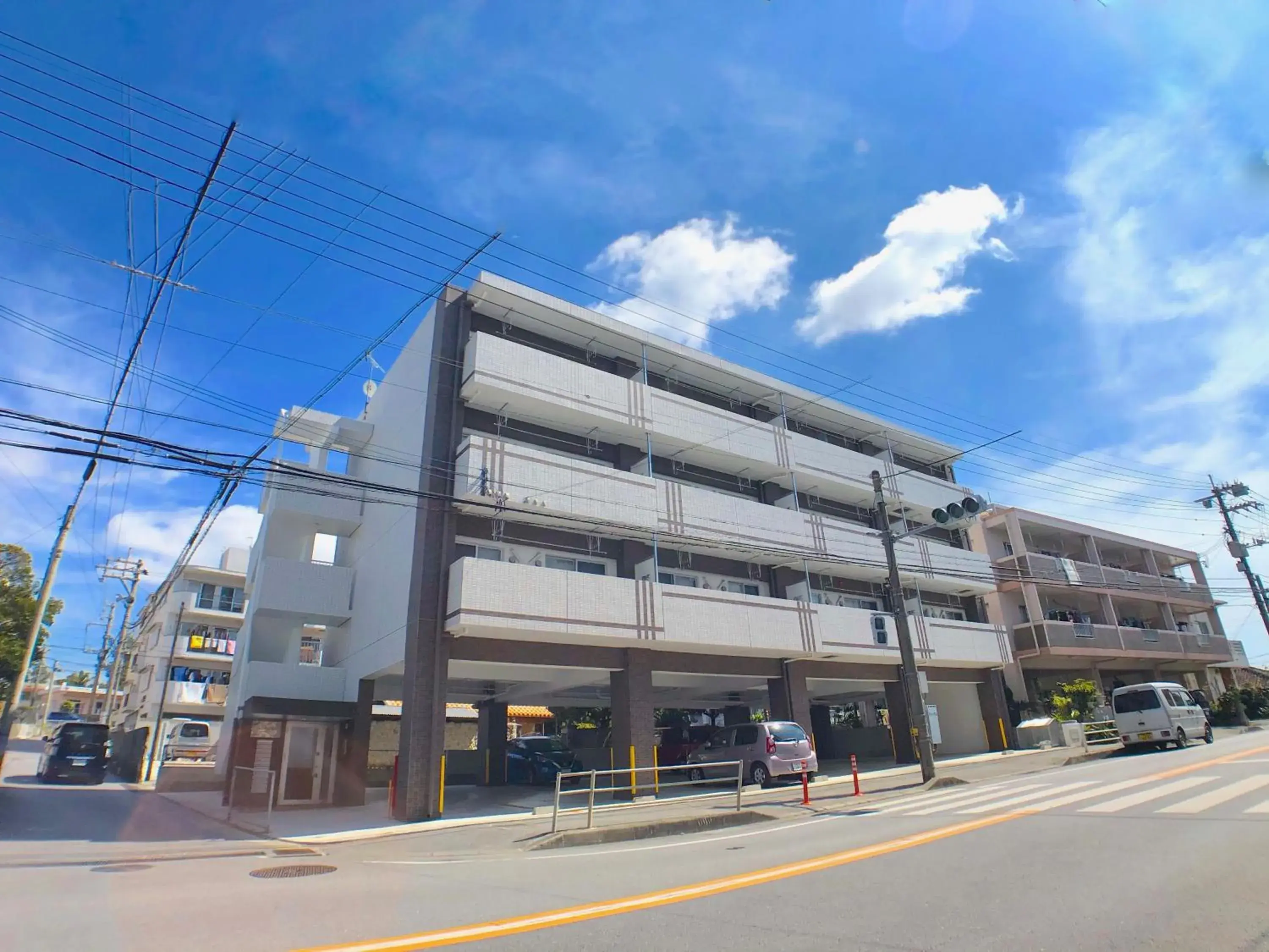 Property building in Luana Lea Karate Kaikan Mae Property building in Luana Lea Karate Kaikan Mae