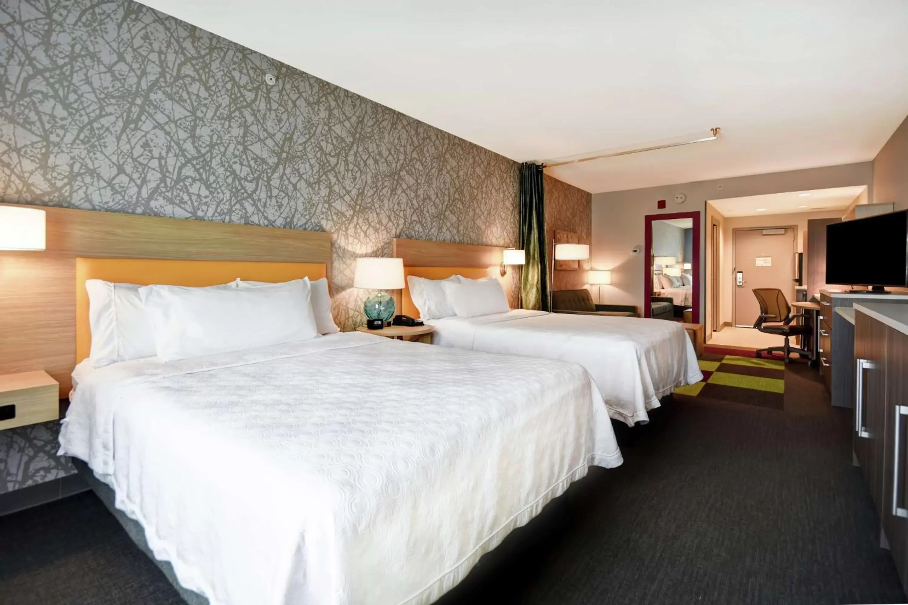 Bedroom, Bed in Home2 Suites By Hilton Eagan Minneapolis
