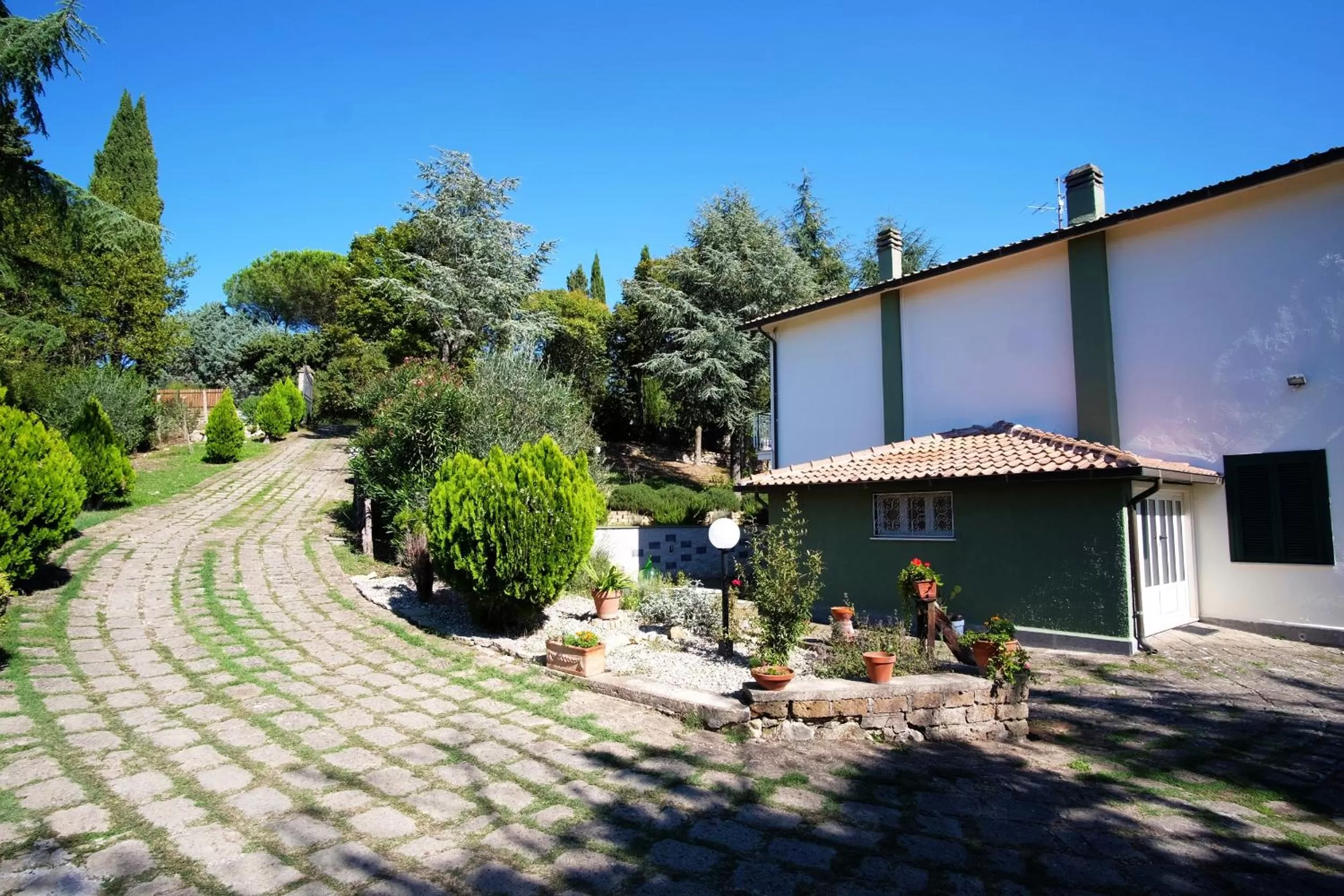 Facade/entrance, Property Building in Bed and Breakfast Romantica Evasione