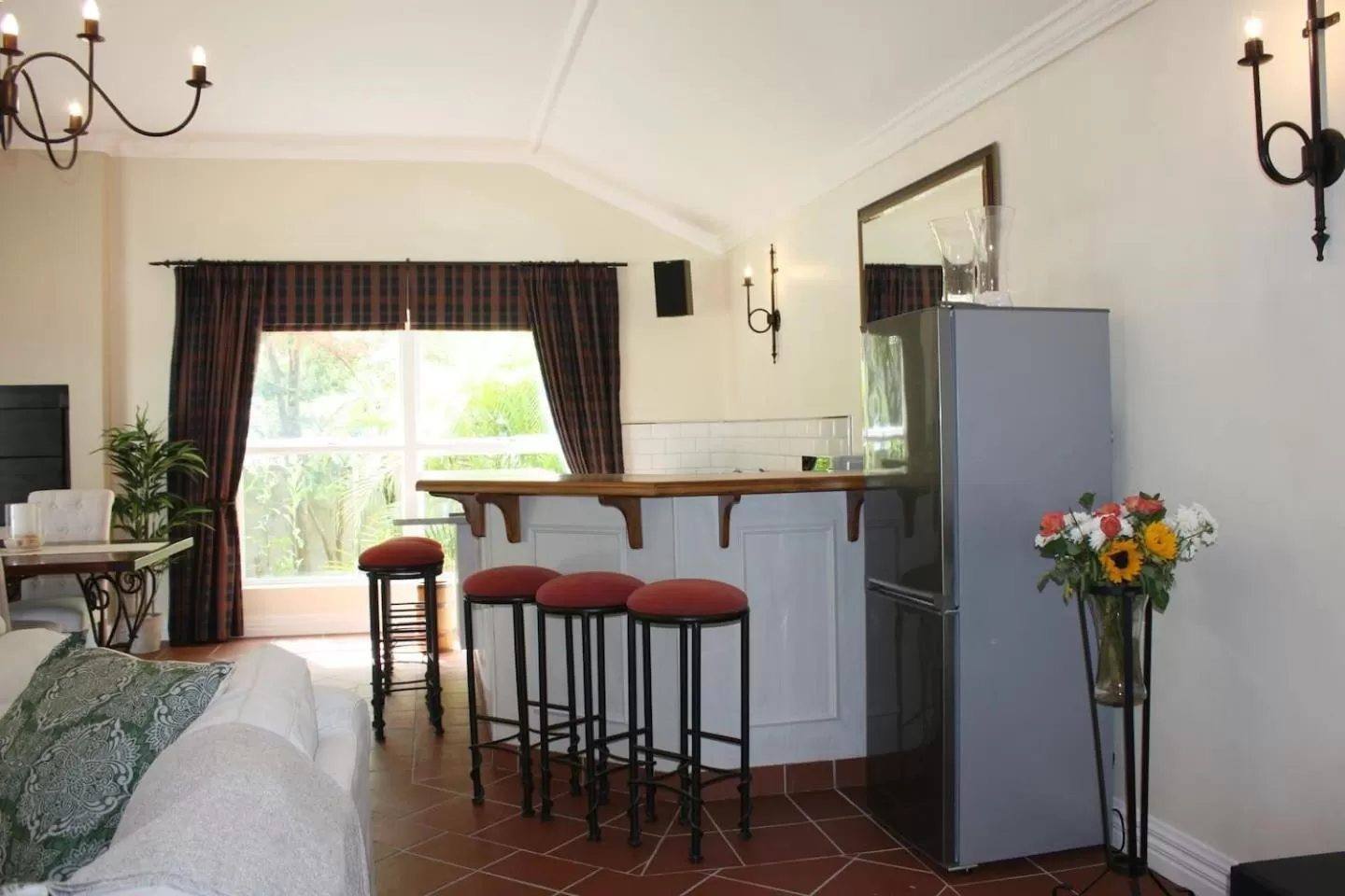 Kitchen/Kitchenette in Camelot in Constantia