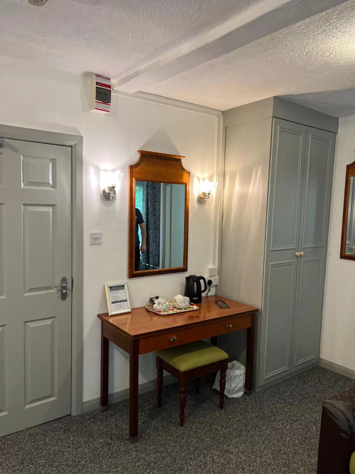 The Chainbridge Hotel