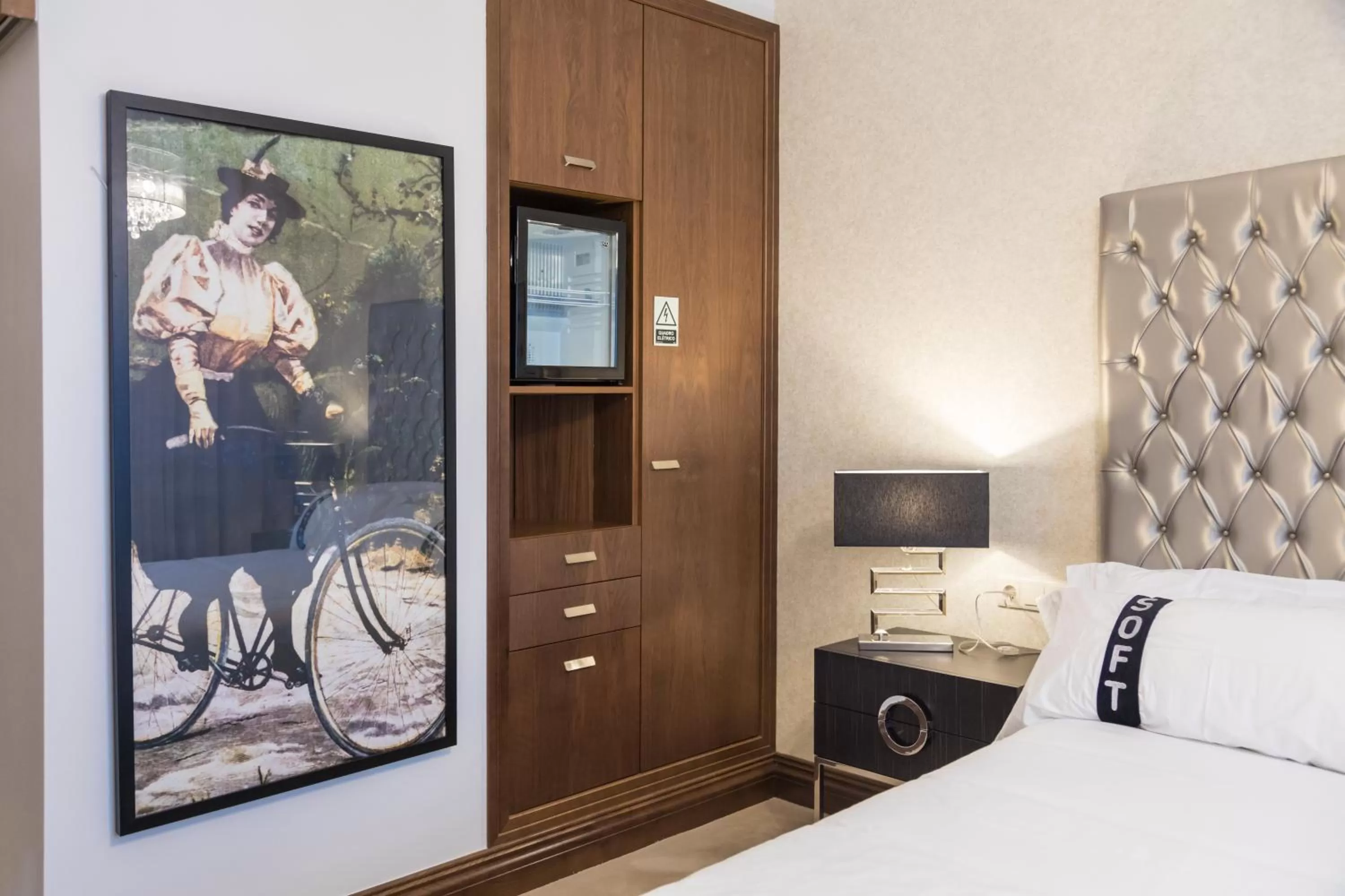 Photo of the whole room, Bed in Casual Belle Epoque Lisboa